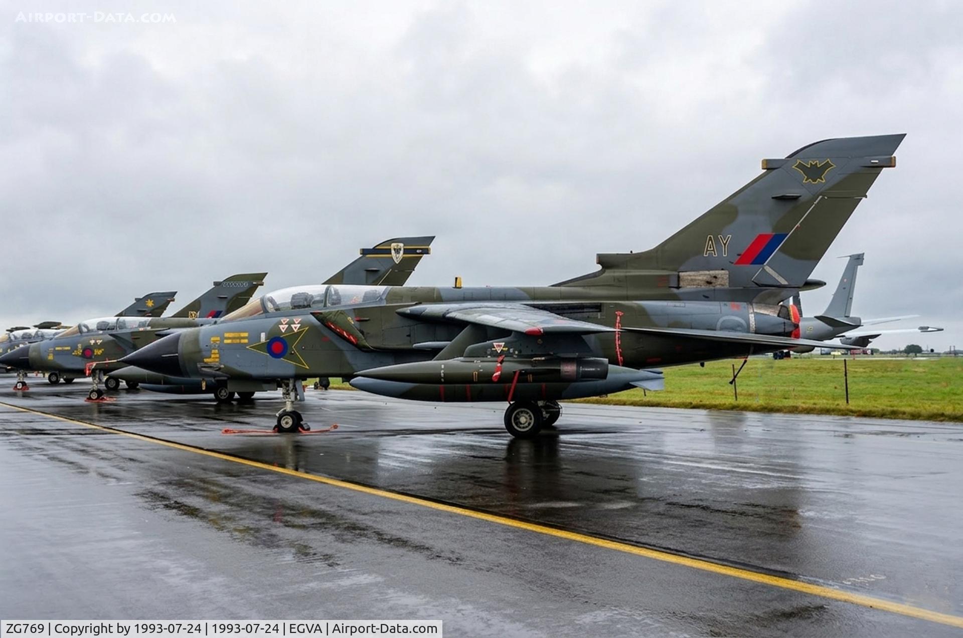 ZG769, 1991 Panavia Tornado GR.1 C/N 889/BT055/2720, ZG769 1991 BAe Tornado GR1 IAT RAF Fairford