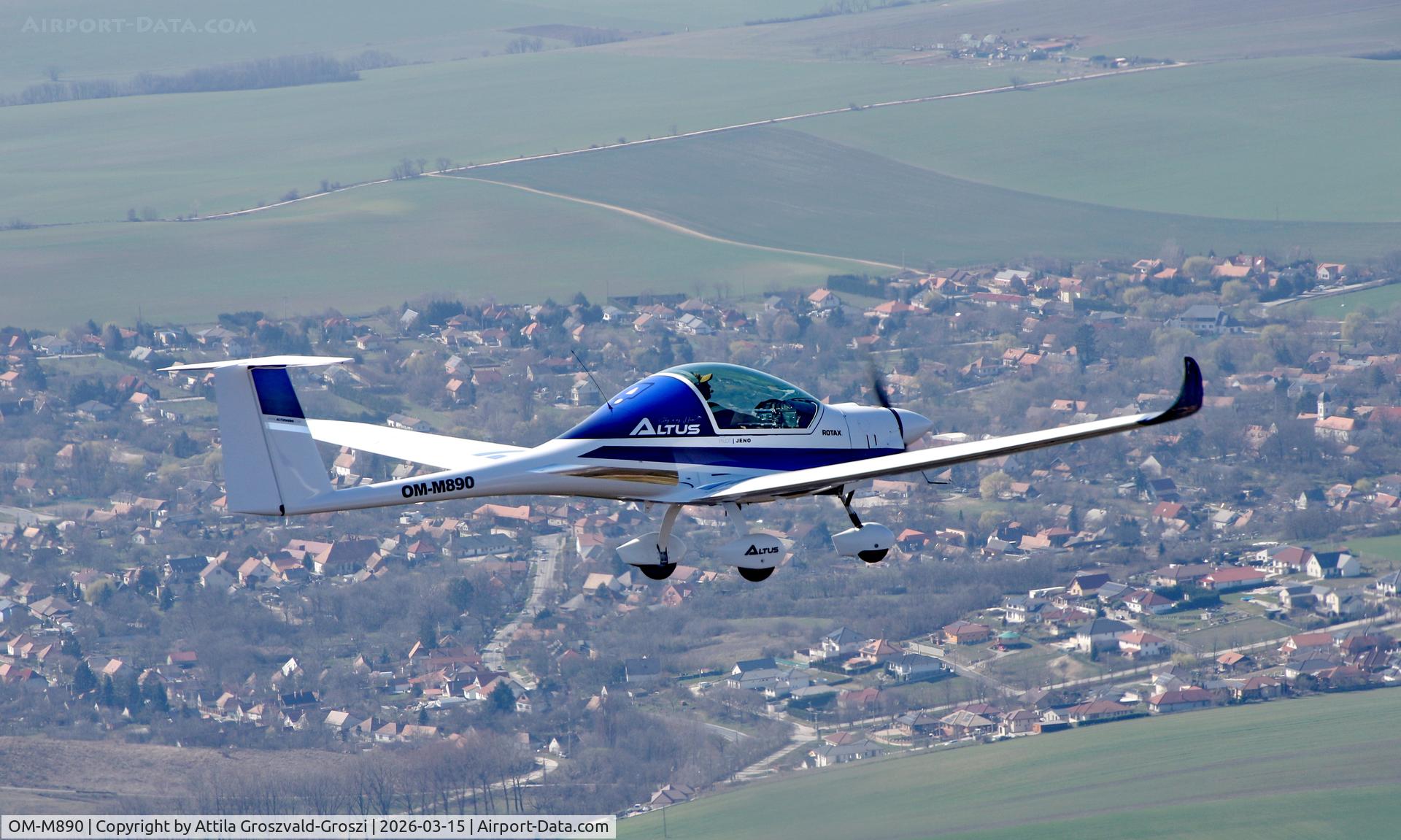 OM-M890, 2025 Altus Aero Altus ST C/N 005, In the airspace of Hungary.