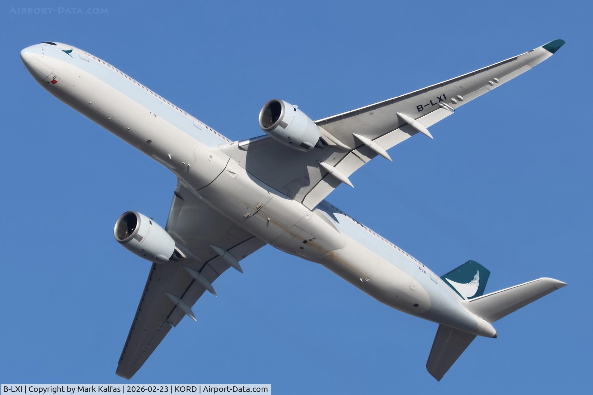 B-LXI, 2019 Airbus 350-1041 C/N 262, A35K Cathay Pacific Airbus 350-1041 B-LXI  departing 28R KORD