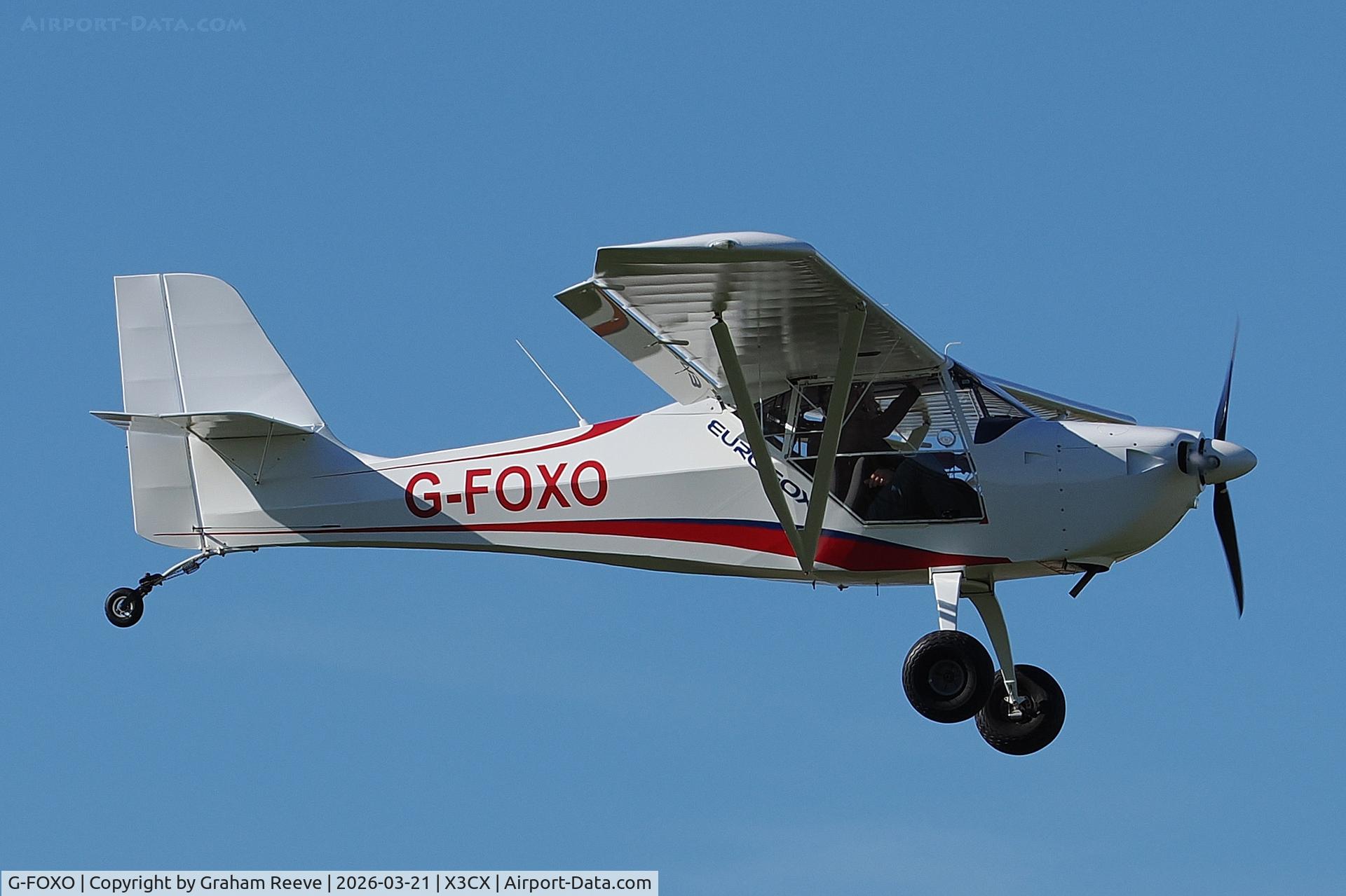 G-FOXO, 2014 Aeropro Eurofox 912(S) C/N LAA 376-15165, Landing at Northrepps.