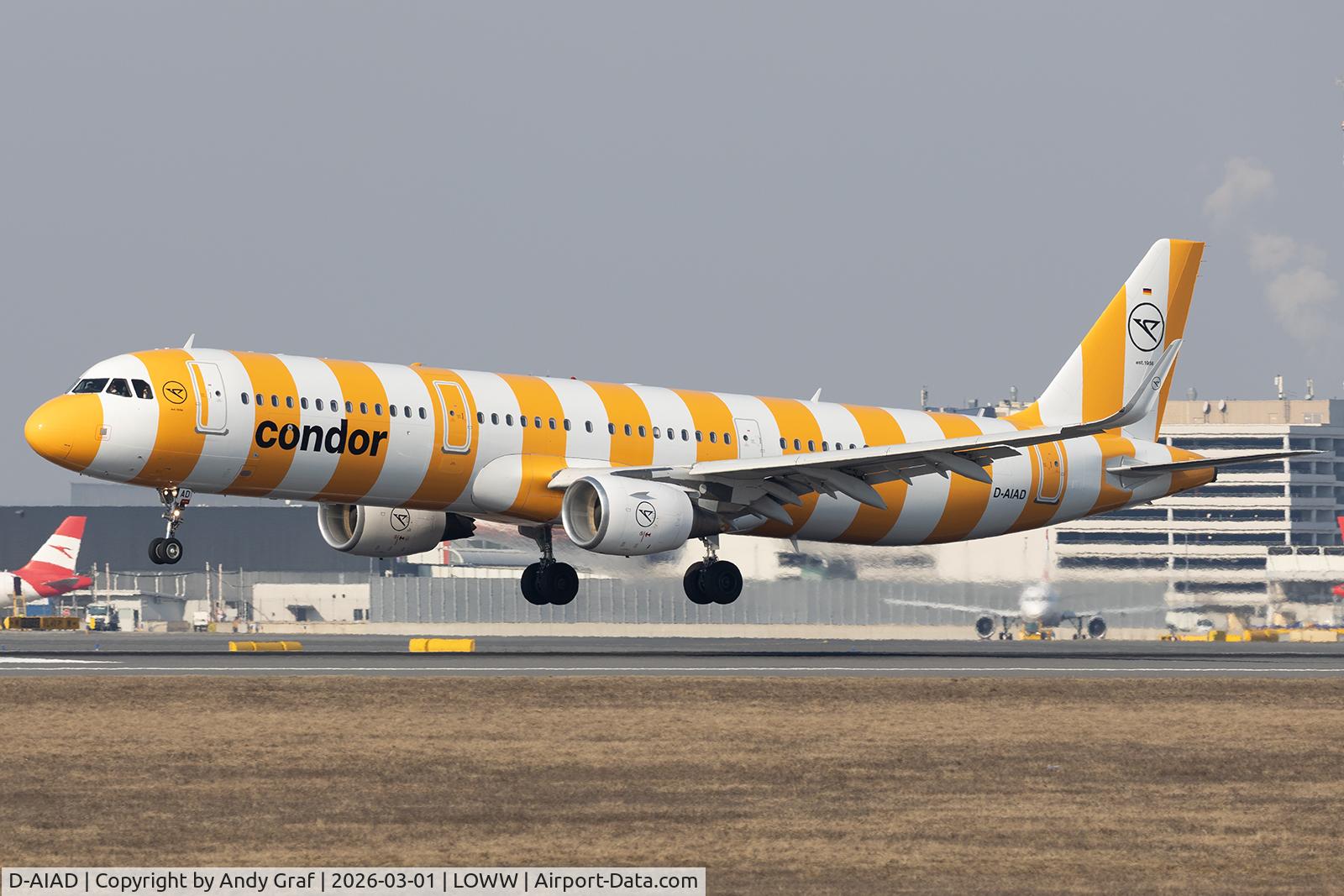 D-AIAD, 2014 Airbus A321-211 C/N 6053, Condor A321