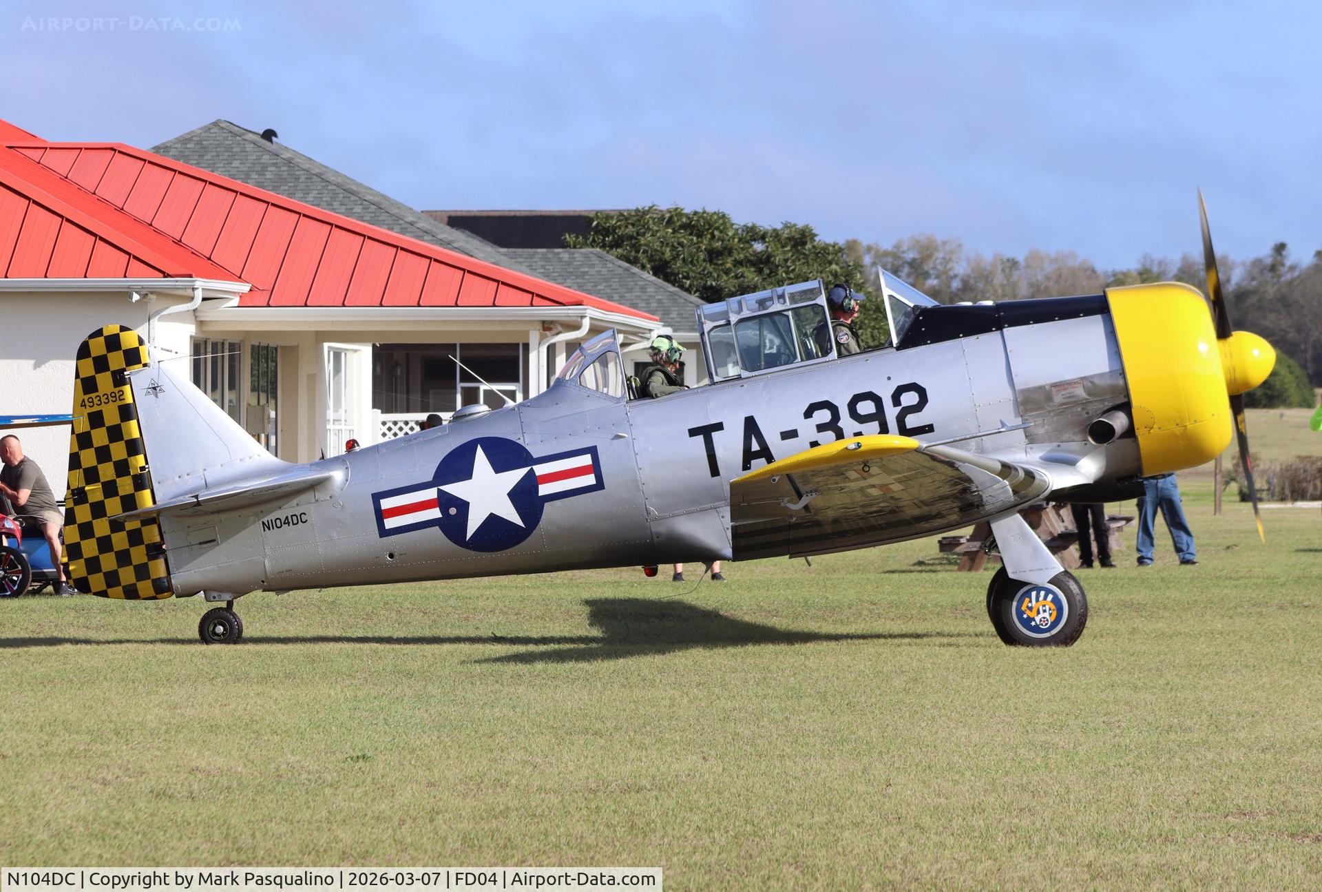 N104DC, 1949 North American T-6G Texan C/N 168-516, North American T-6G