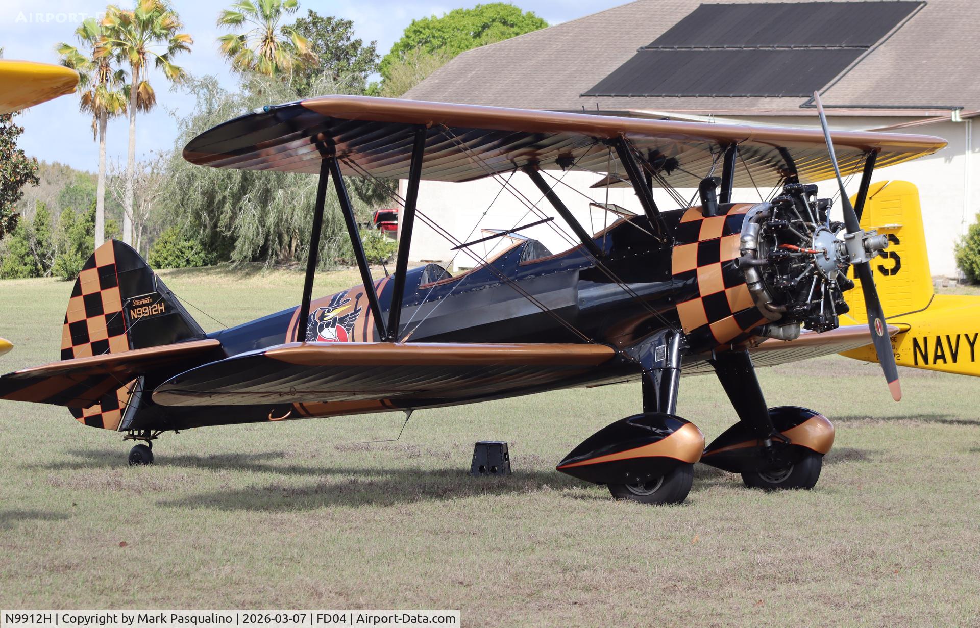 N9912H, 1943 Boeing N2S-3 Kaydet (B75N1) C/N 75-7213, Stearman