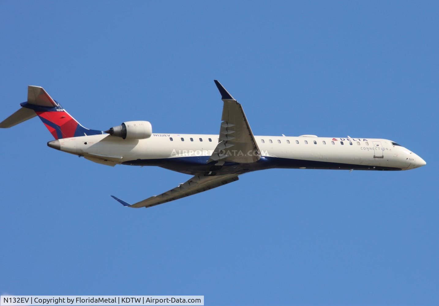 N132EV, 2008 Bombardier CRJ-900ER (CL-600-2D24) C/N 15219, EDV/DAL CRJ9 zx dtw-cha