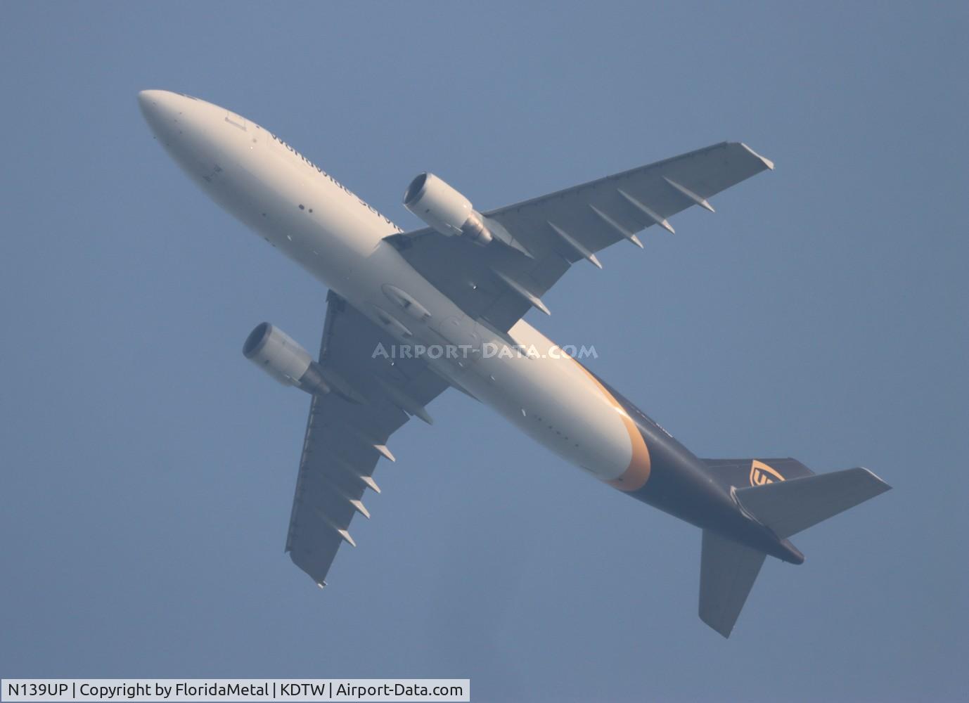 N139UP, 2001 Airbus A300F4-622R(F) C/N 0822, UPS A300 zx sdf-dtw