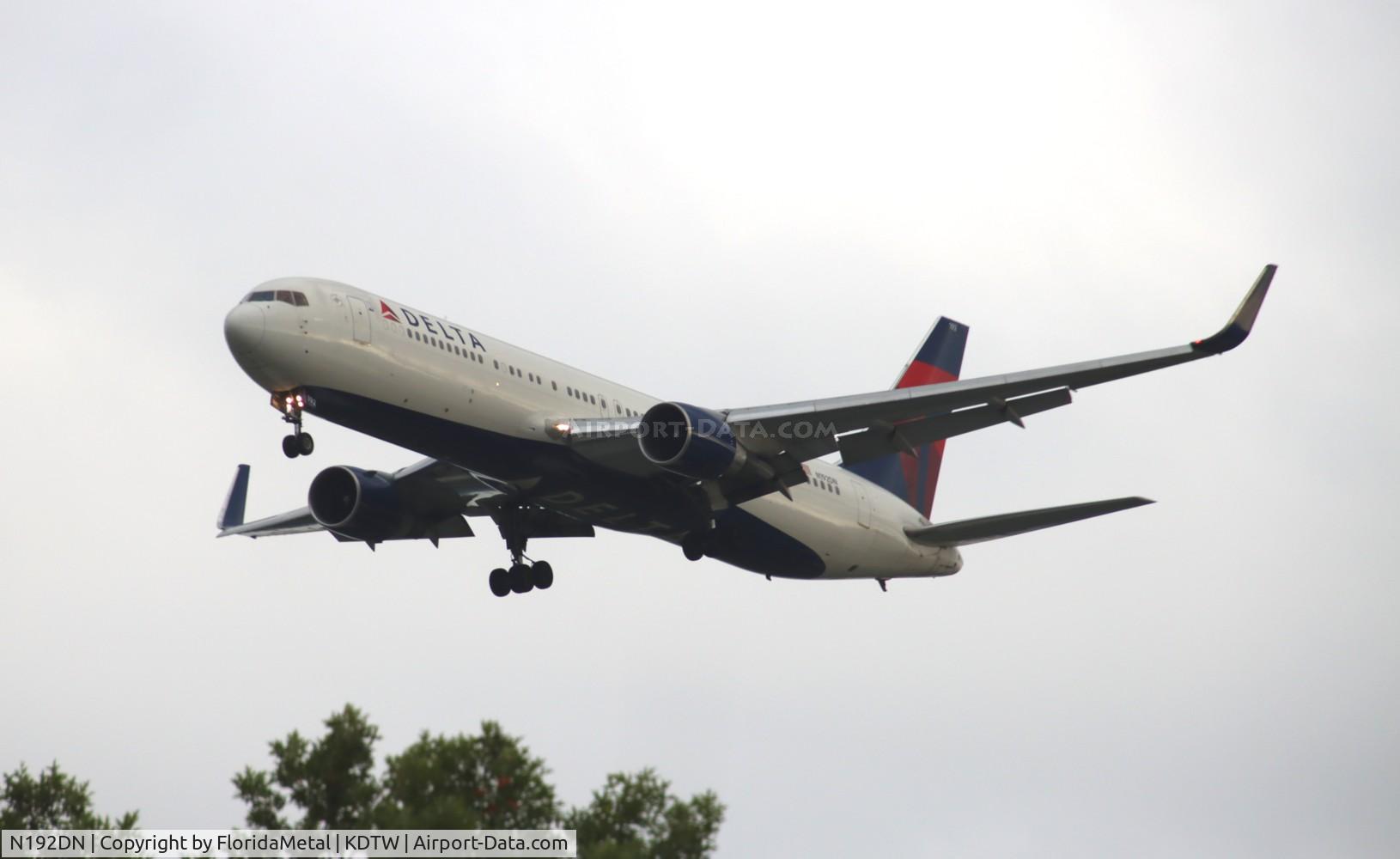 N192DN, 1997 Boeing 767-332 C/N 28449, DAL 763 zx jfk-dtw