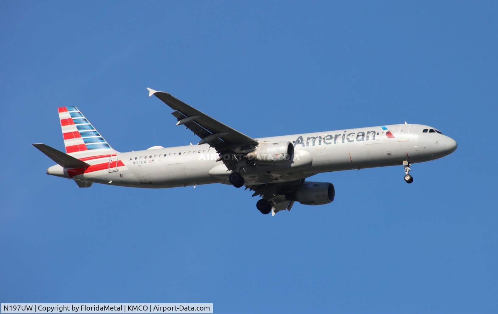 N197UW, 2009 Airbus A321-211 C/N 3928, AAL A321 zx phl-mco