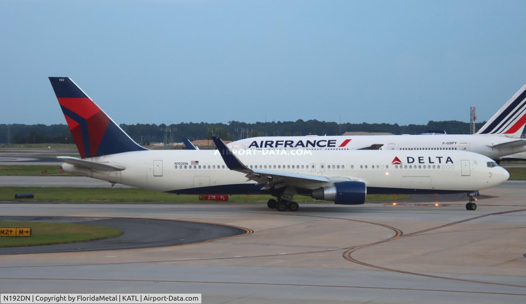 N192DN, 1997 Boeing 767-332 C/N 28449, DAL 763 zx atl-vce