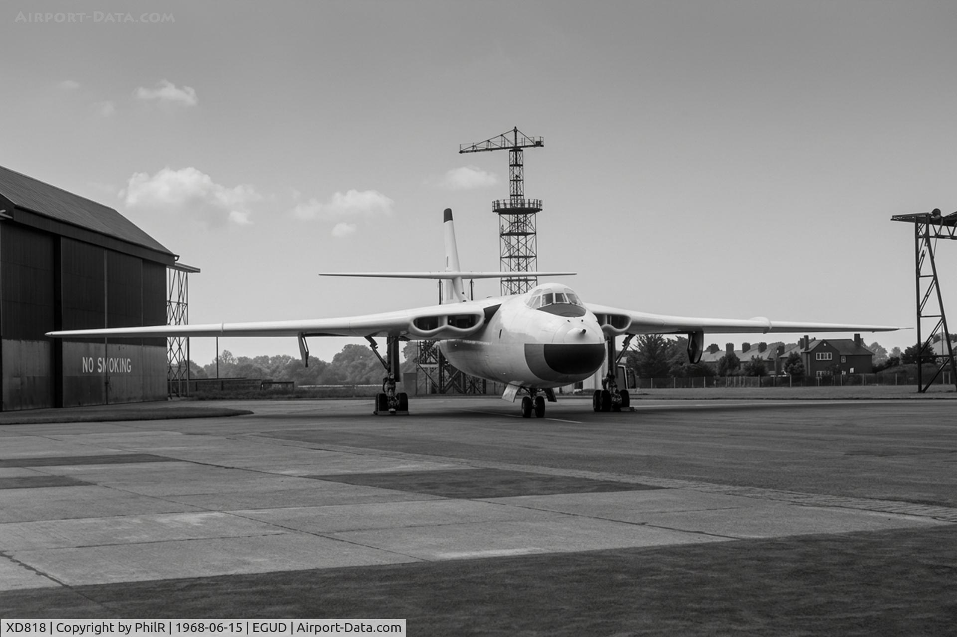 XD818, 1956 Vickers Valiant BK.1 C/N Not Found XD875, XD818 1956 Vickers Valiant BK1RAF 50th Anniversary Abingdon 15.061968A