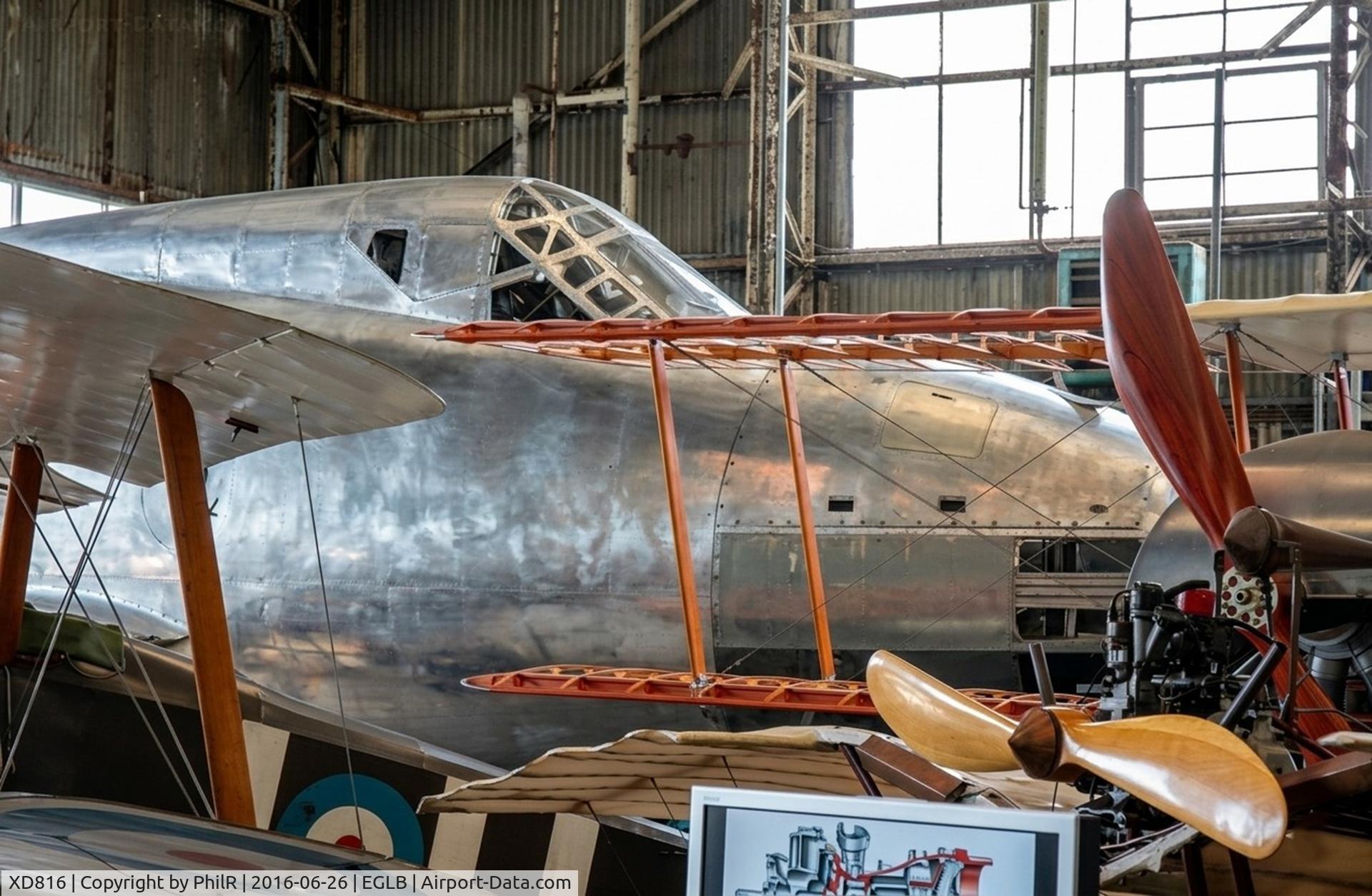 XD818, 1956 Vickers Valiant BK.1 C/N Not Found XD875, XD816 1956 Vickers Valiant BK1 nose RAF Brooklands 