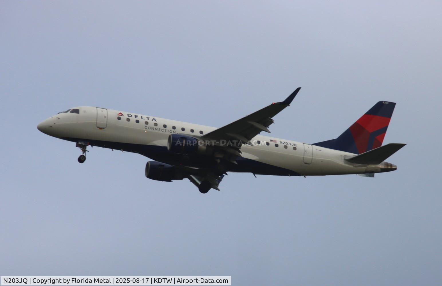 N203JQ, 2008 Embraer 175LR (ERJ-170-200LR) C/N 17000242, RPA/DAL E175 zx pit-dtw