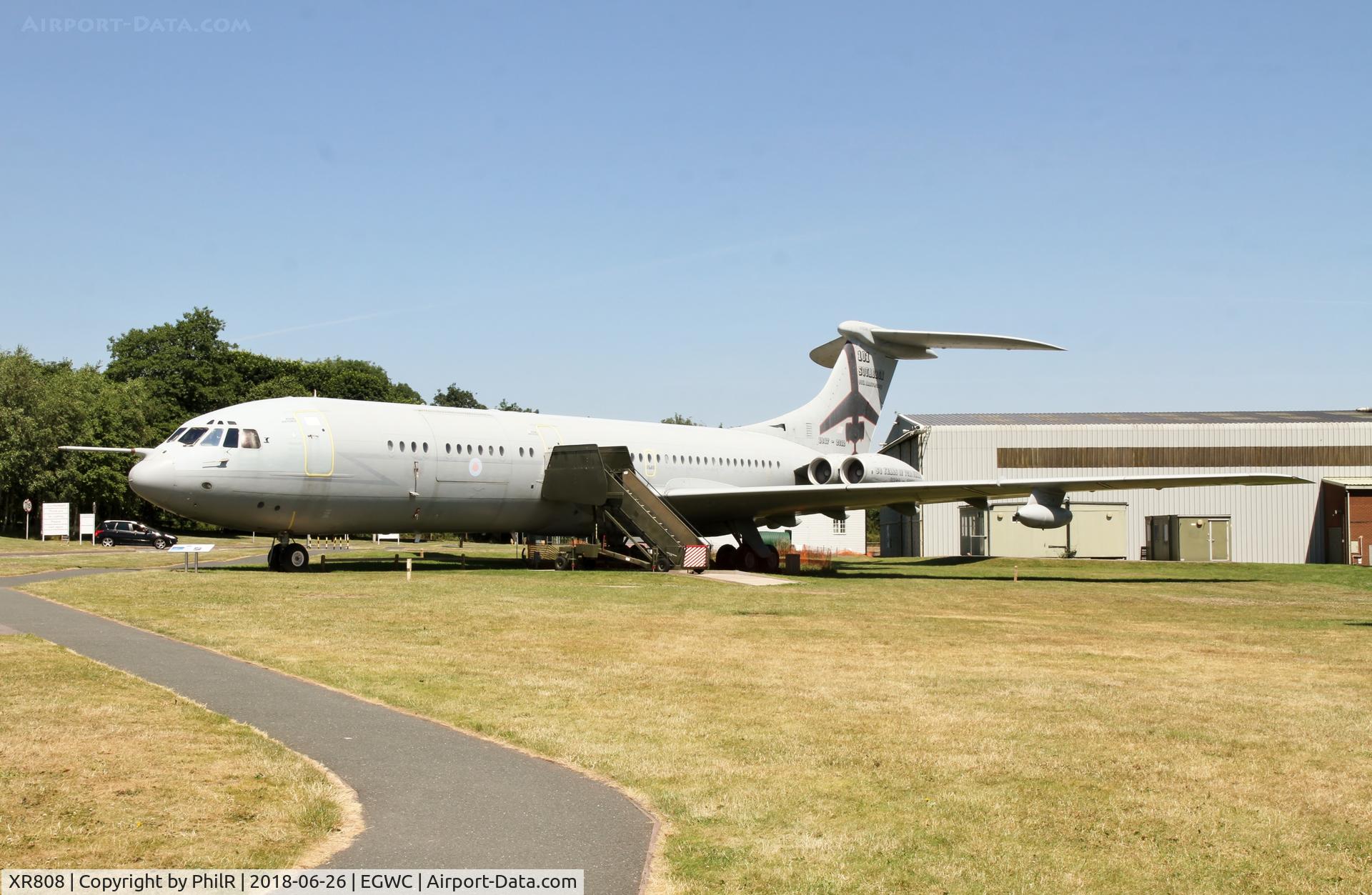 XR808, 1966 Vickers VC10 C.1 C/N 828, XR808 1966 Vickers VC-10 C1K Cosford 
