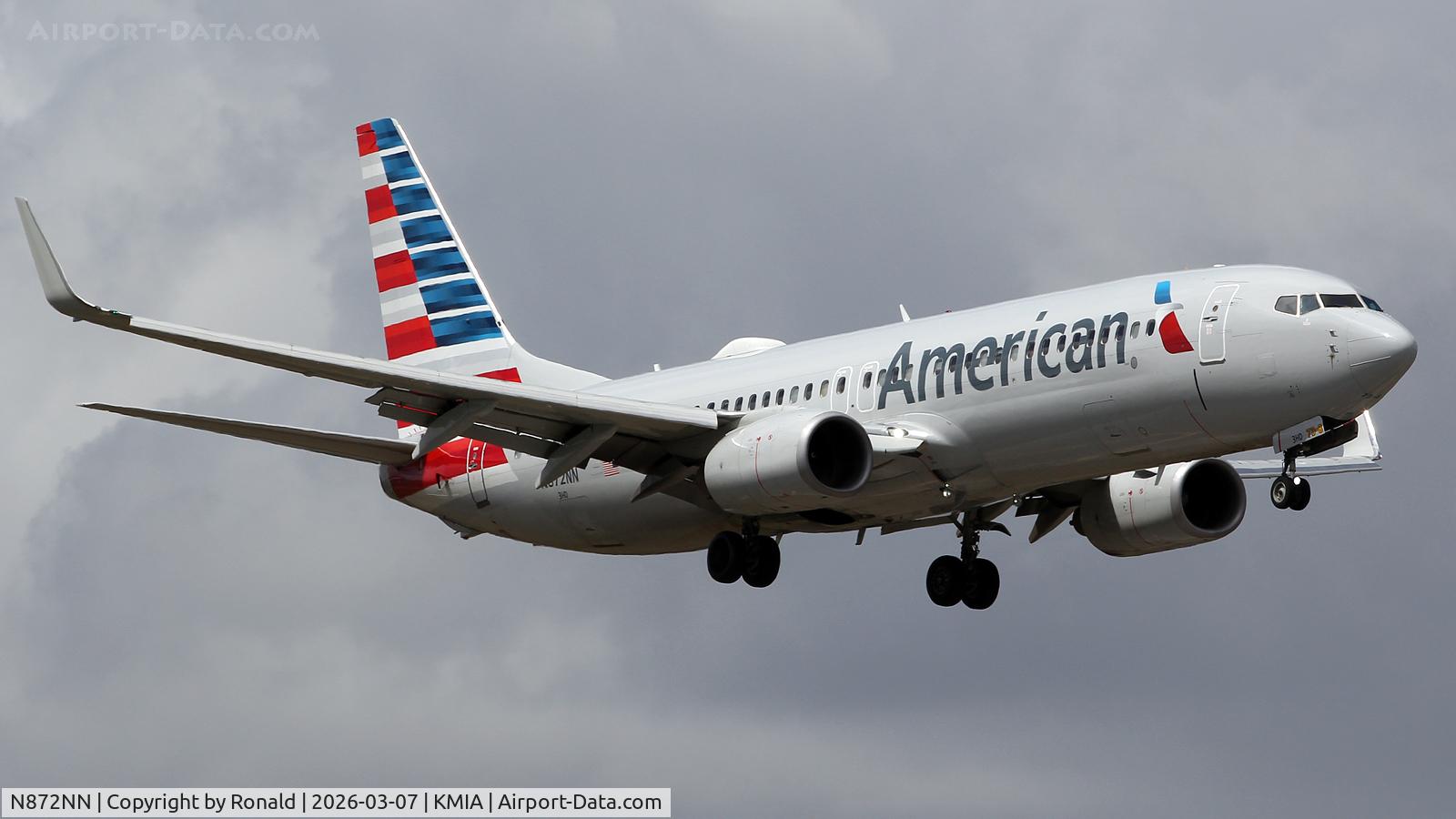 N872NN, 2011 Boeing 737-823 C/N 33219, at mia