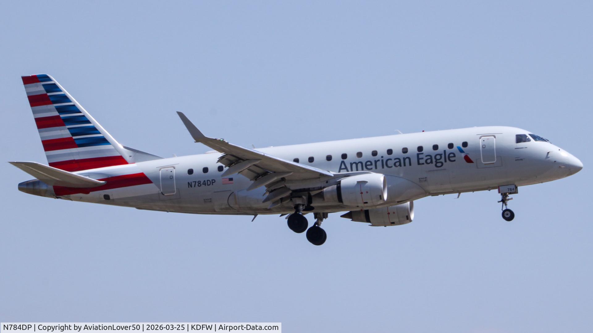 N784DP, 2006 Embraer 170SU (ERJ-170-100SU) C/N 17000144, American Eagle/Envoy E170