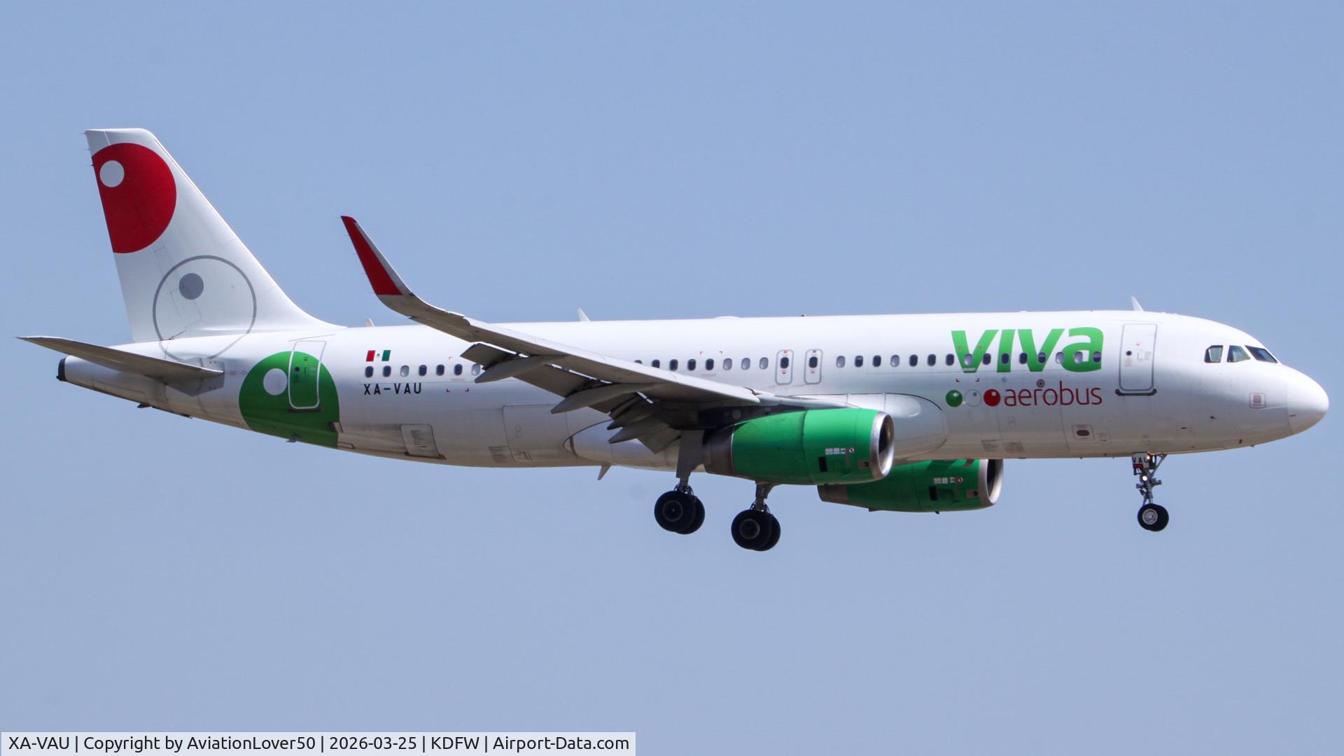 XA-VAU, 2016 Airbus A320-232 C/N 7153, VivaAerobus A320