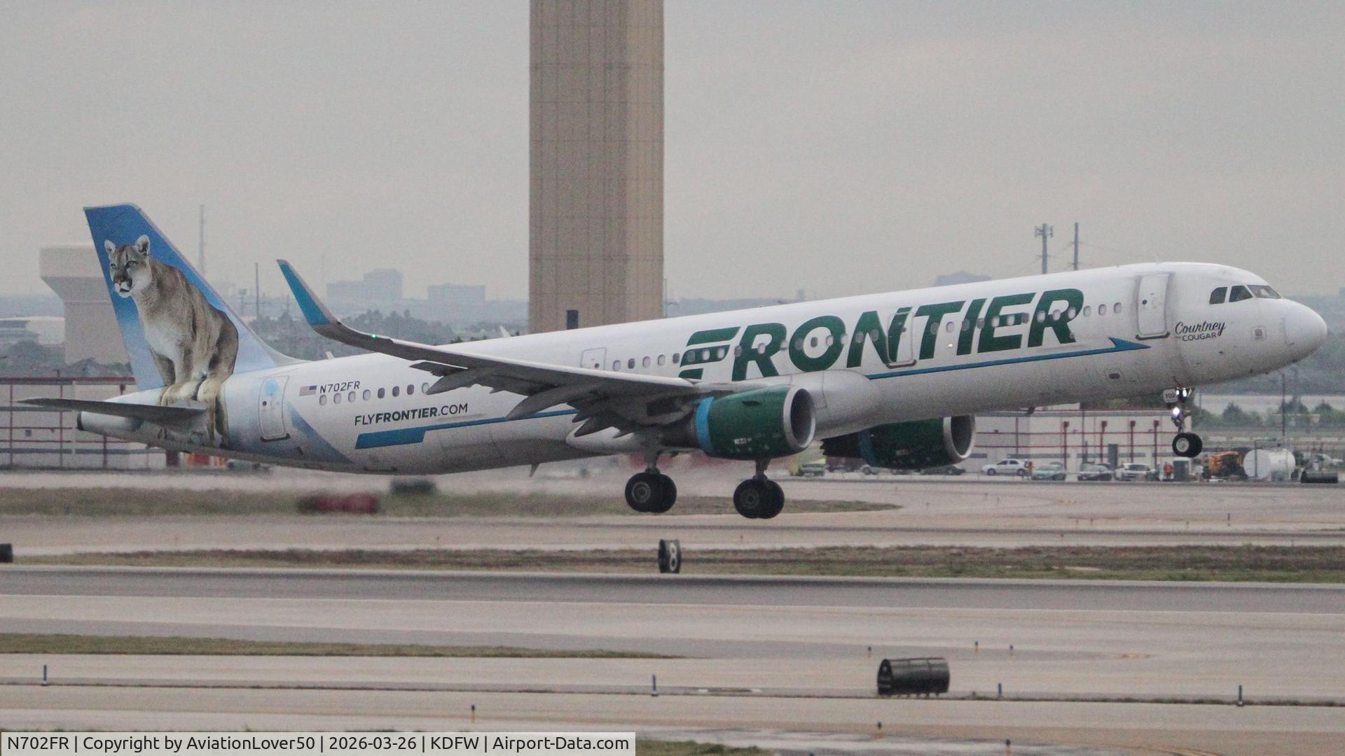 N702FR, 2015 Airbus A321-211 C/N 6825, Frontier Courtney the Cougar A321