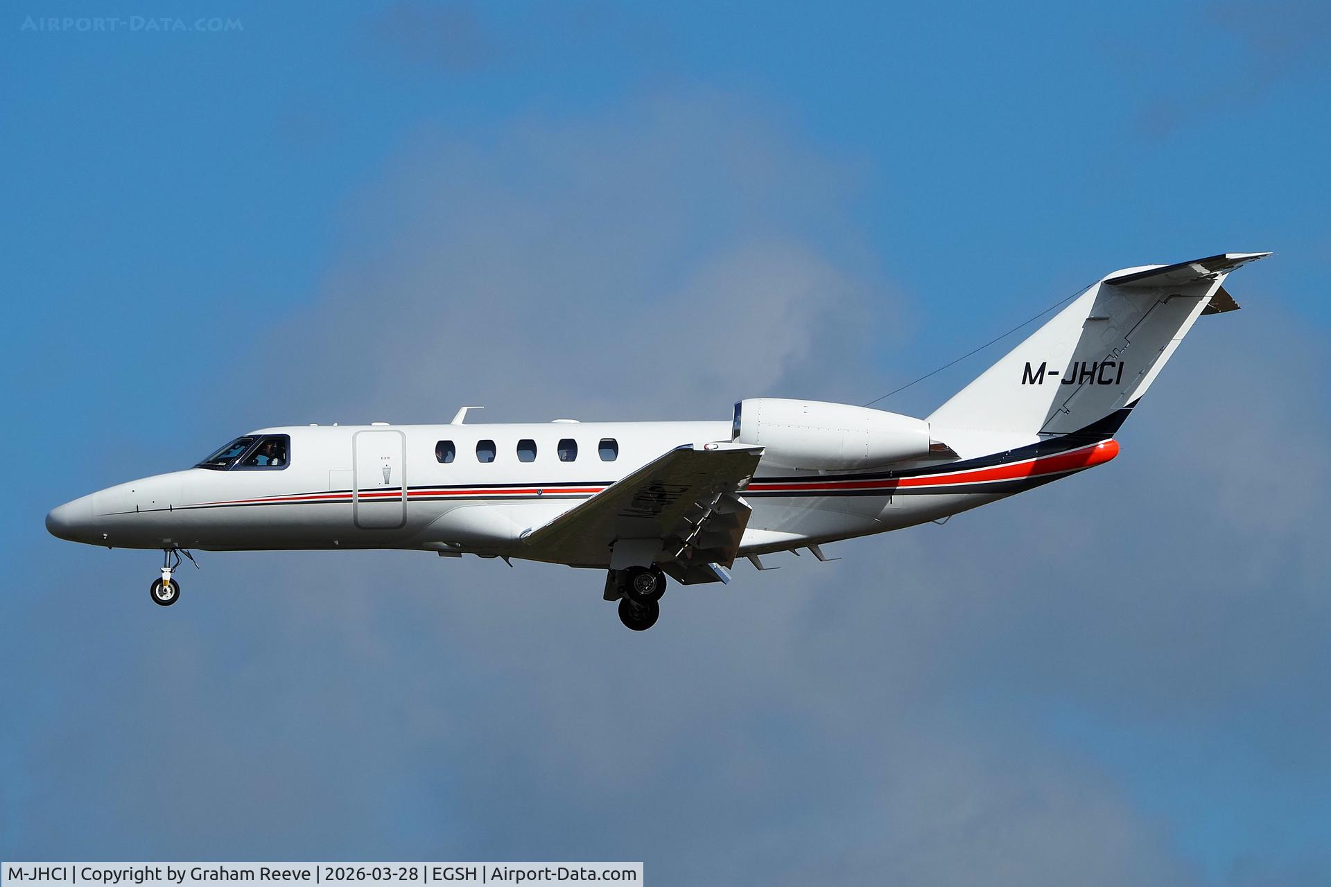 M-JHCI, , Landing at Norwich