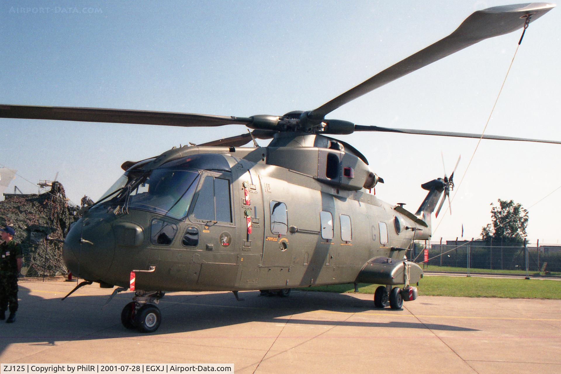 ZJ125, AgustaWestland Merlin HC.3 C/N 50137/RAF09, ZJ125 2000 WAH Merlin HC3 RAF RIAT Cottosmore 

