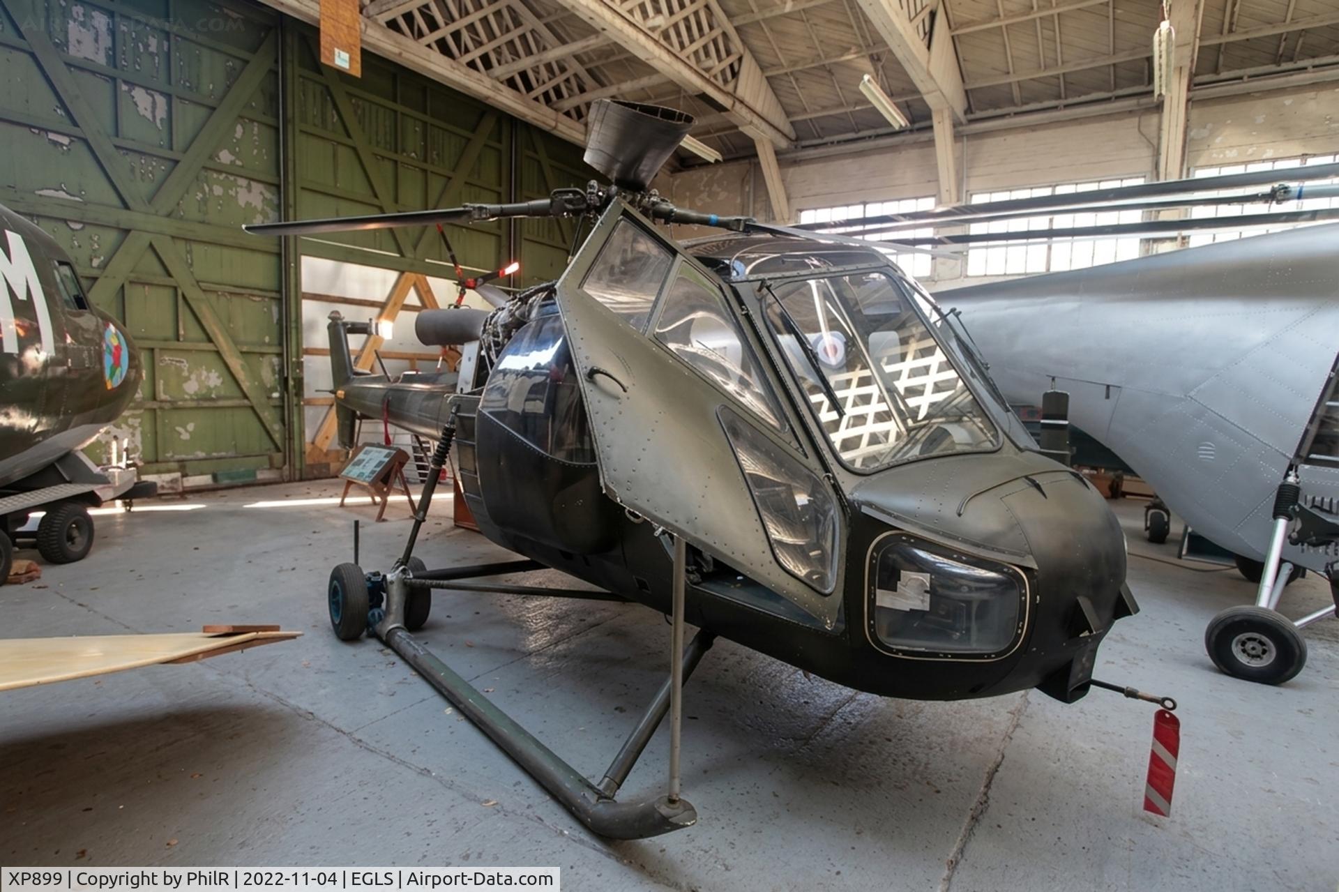 XP899, Westland Scout AH.1 C/N F9500, XP899 1963 Westland Scout AH1 BDAC Old Sarum 
