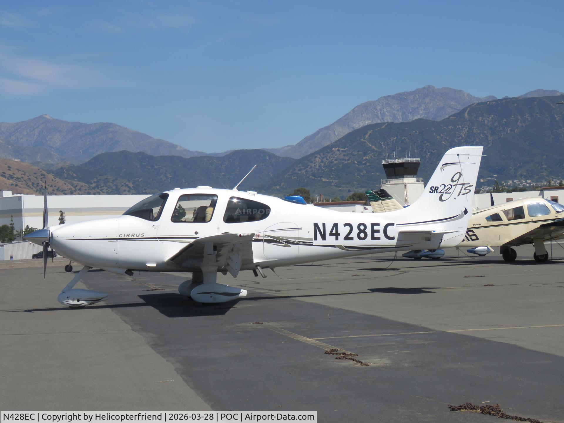 N428EC, 2006 Cirrus SR22 G2-GTS C/N 2117, Parked in transit parking