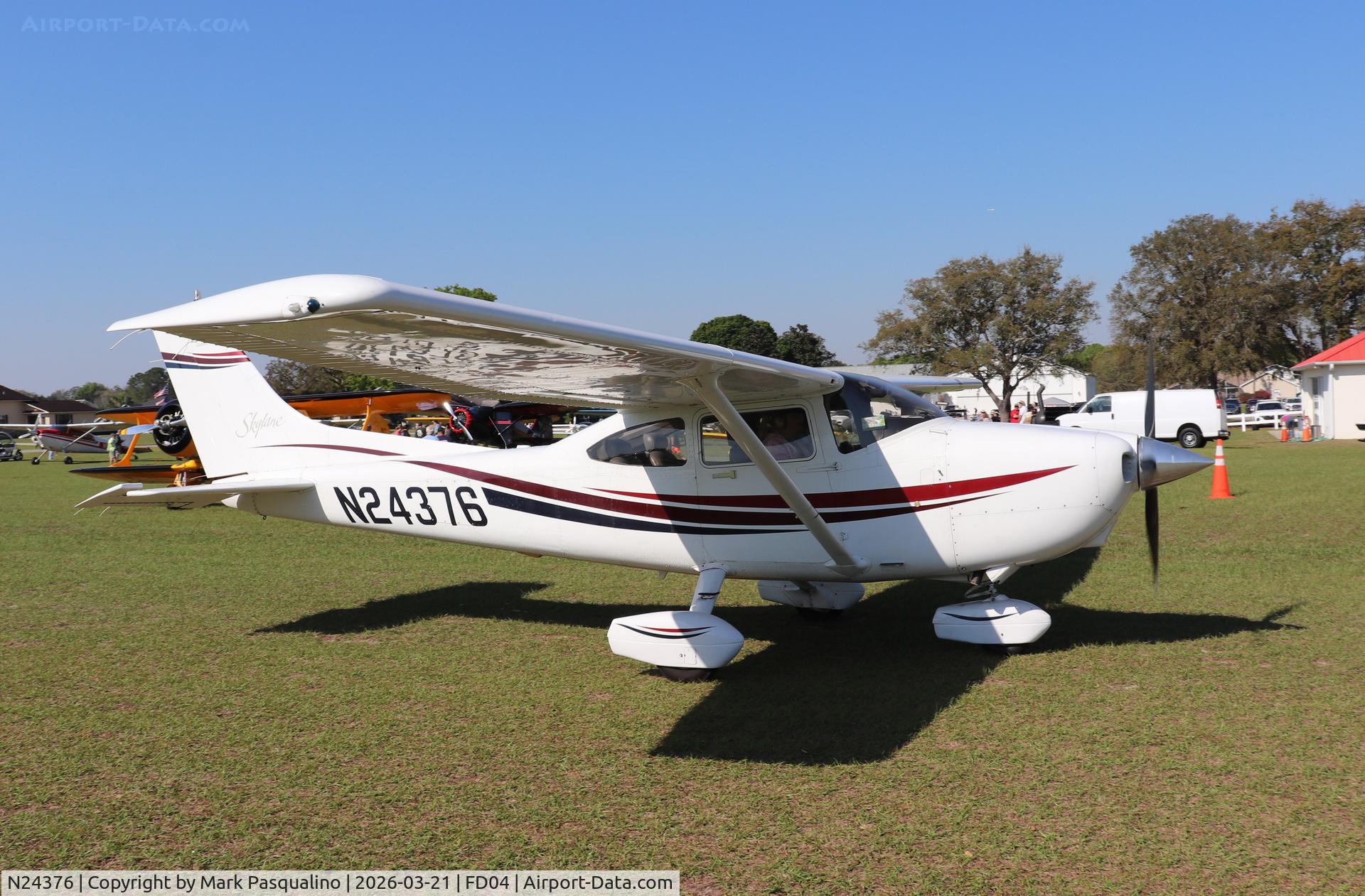 N24376, 2000 Cessna 182S Skylane C/N 18280704, Cessna 182S