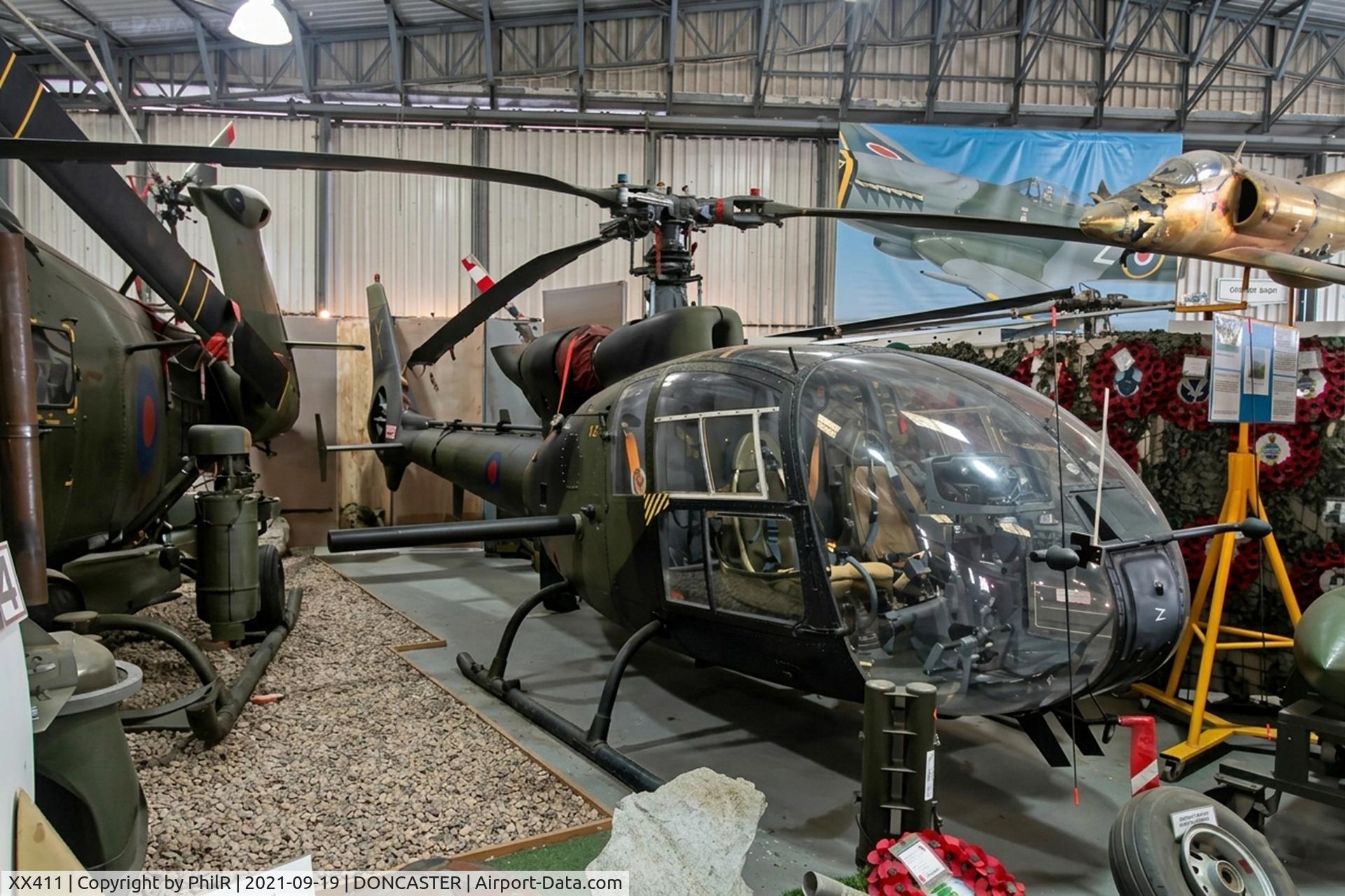 XX411, 1975 Westland SA-341B Gazelle AH1 C/N 1359, XX411 1975 Westland Gazelle AH1 SYAM Doncaster 
