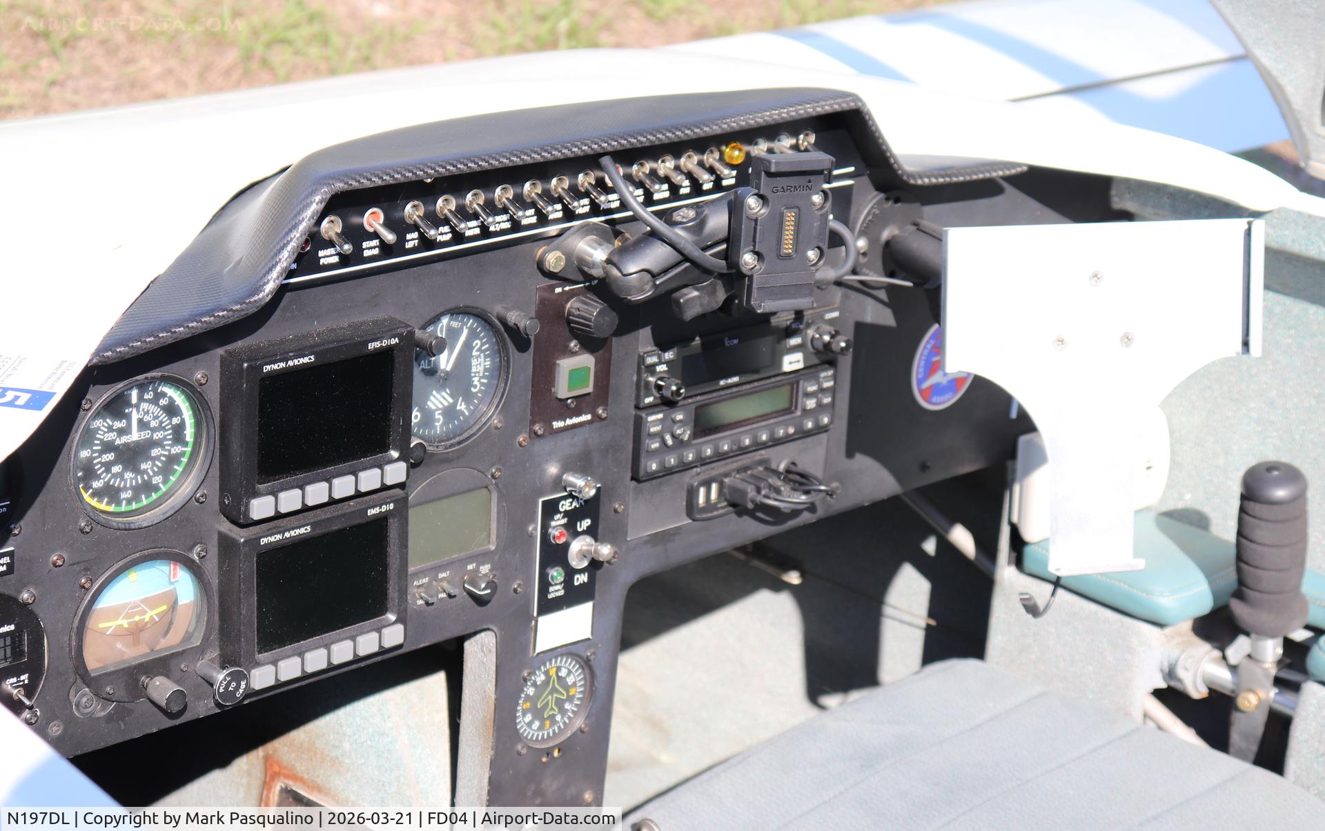 N197DL, 2001 Co-Z Cozy Mark IV C/N 0586, CO-Z Cozy Mark IV