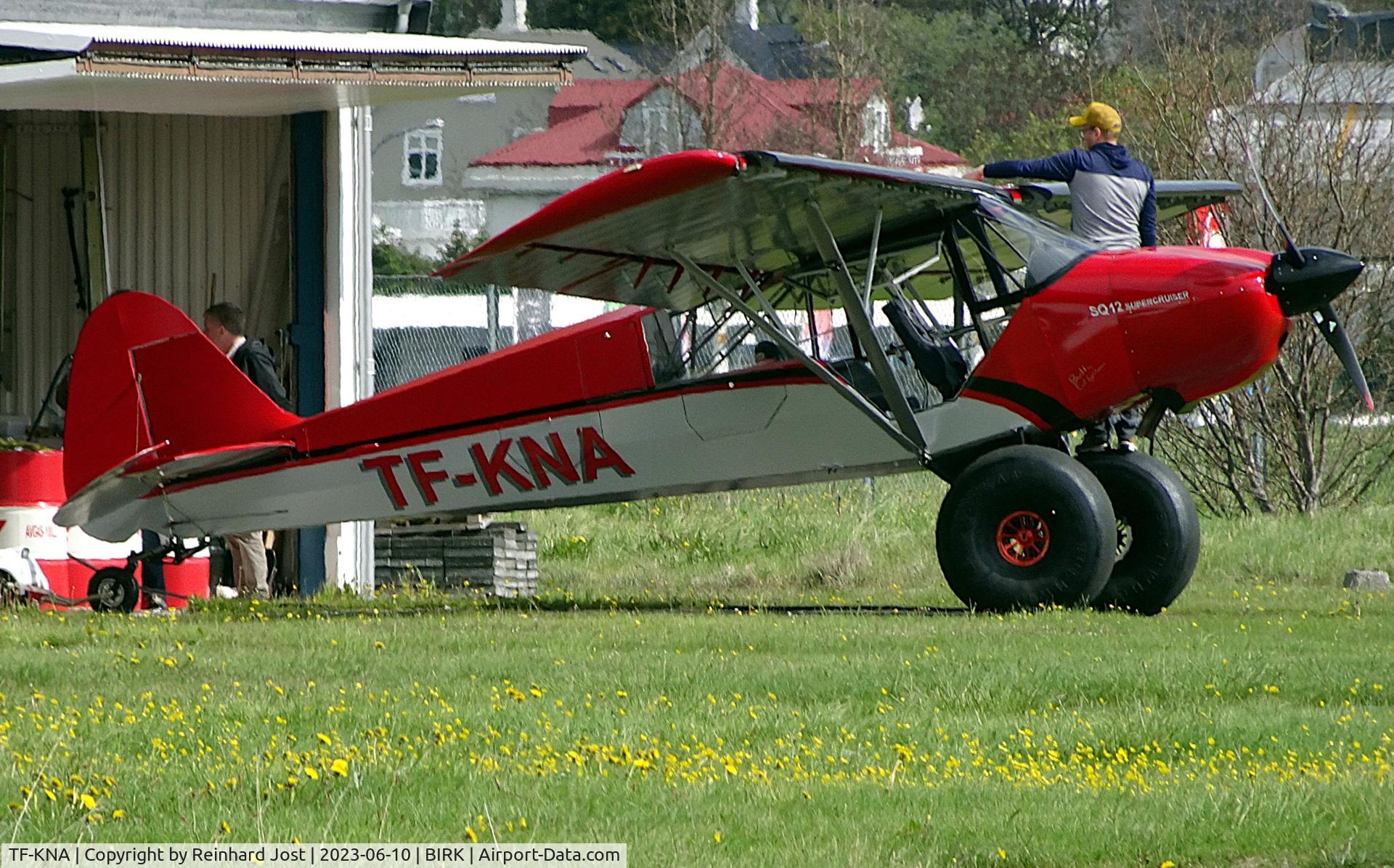 TF-KNA, 2016 Backcountry Super Cubs SQ-12 Supercruiser C/N ZU 709025, Getting attention at Reykjavik Domestic, Iceland