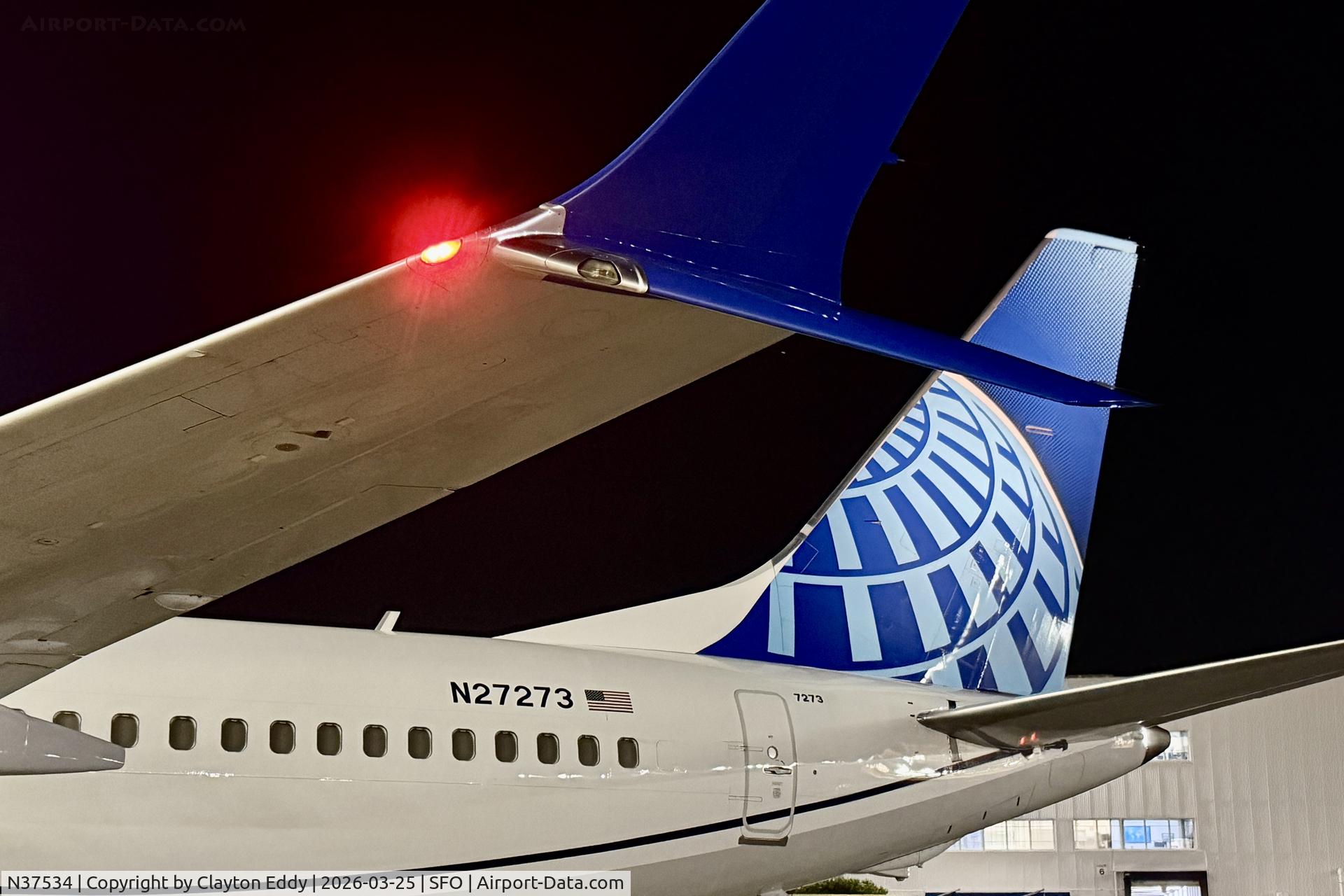 N37534, 2022 Boeing 737-9 MAX C/N 66121, SFO 2026