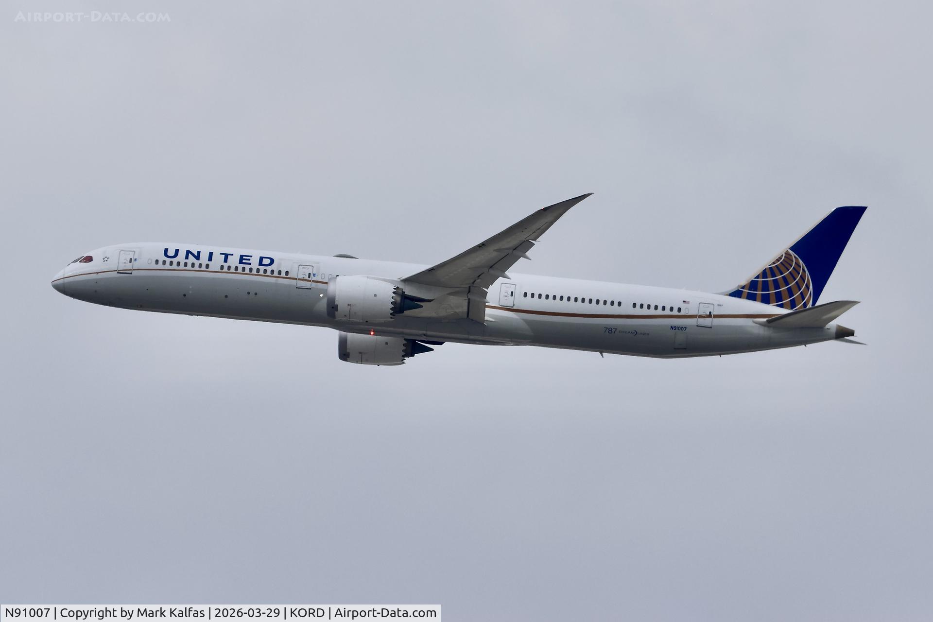 N91007, 2017 Boeing 787-10 Dreamliner Dreamliner C/N 40929, B78X United Airlines Boeing 787-10 Dreamliner N91007  departing 27L KORD