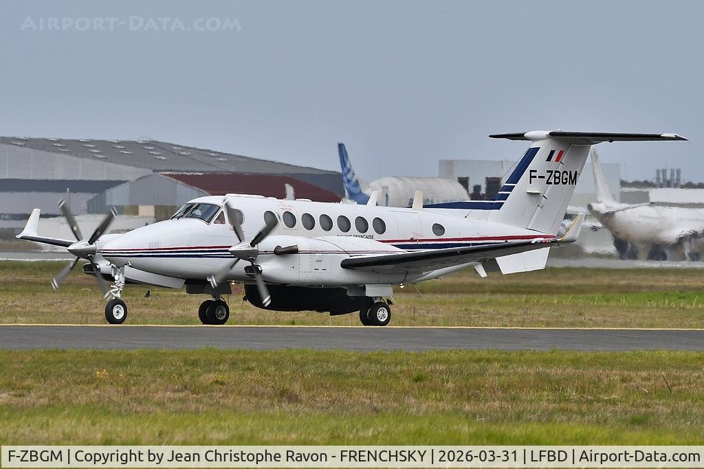 F-ZBGM, Beech Super King Air 350 C/N FL-752, France Douane 3301