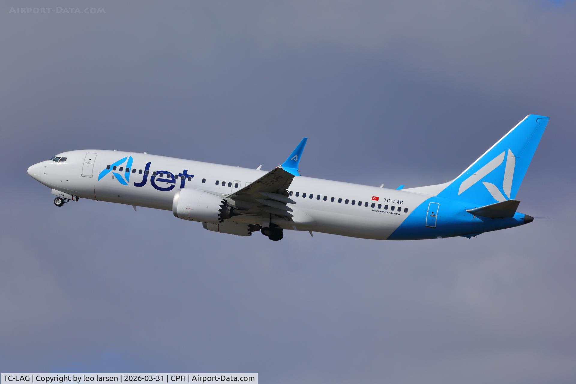 TC-LAG, 2022 Boeing 737-8MAX C/N 61810, Copenhagen 31.3.2026