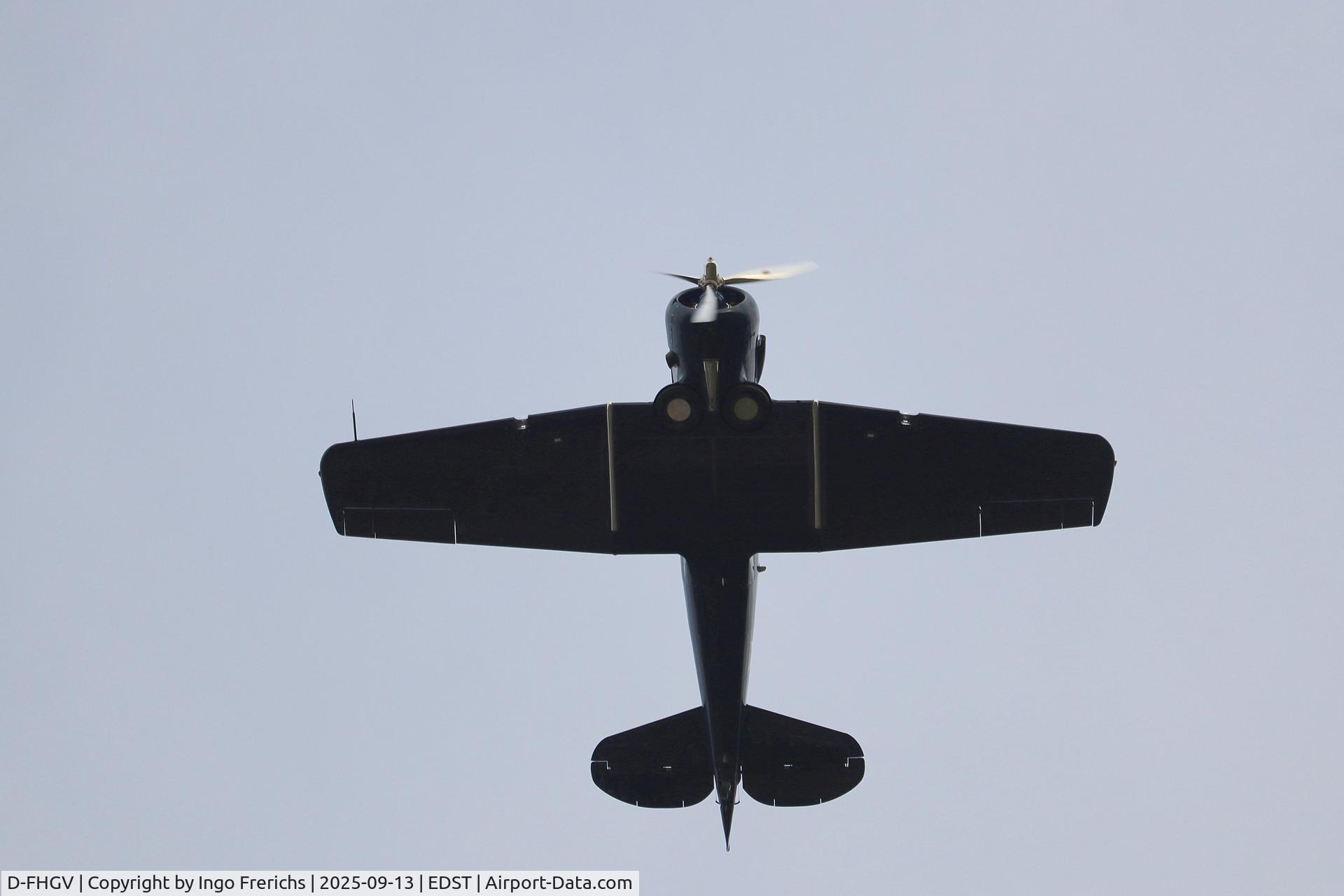 D-FHGV, 1941 Noorduyn AT-16 Harvard II C/N 81-4038, D-FHGV at the Hahnweide OTT 2025