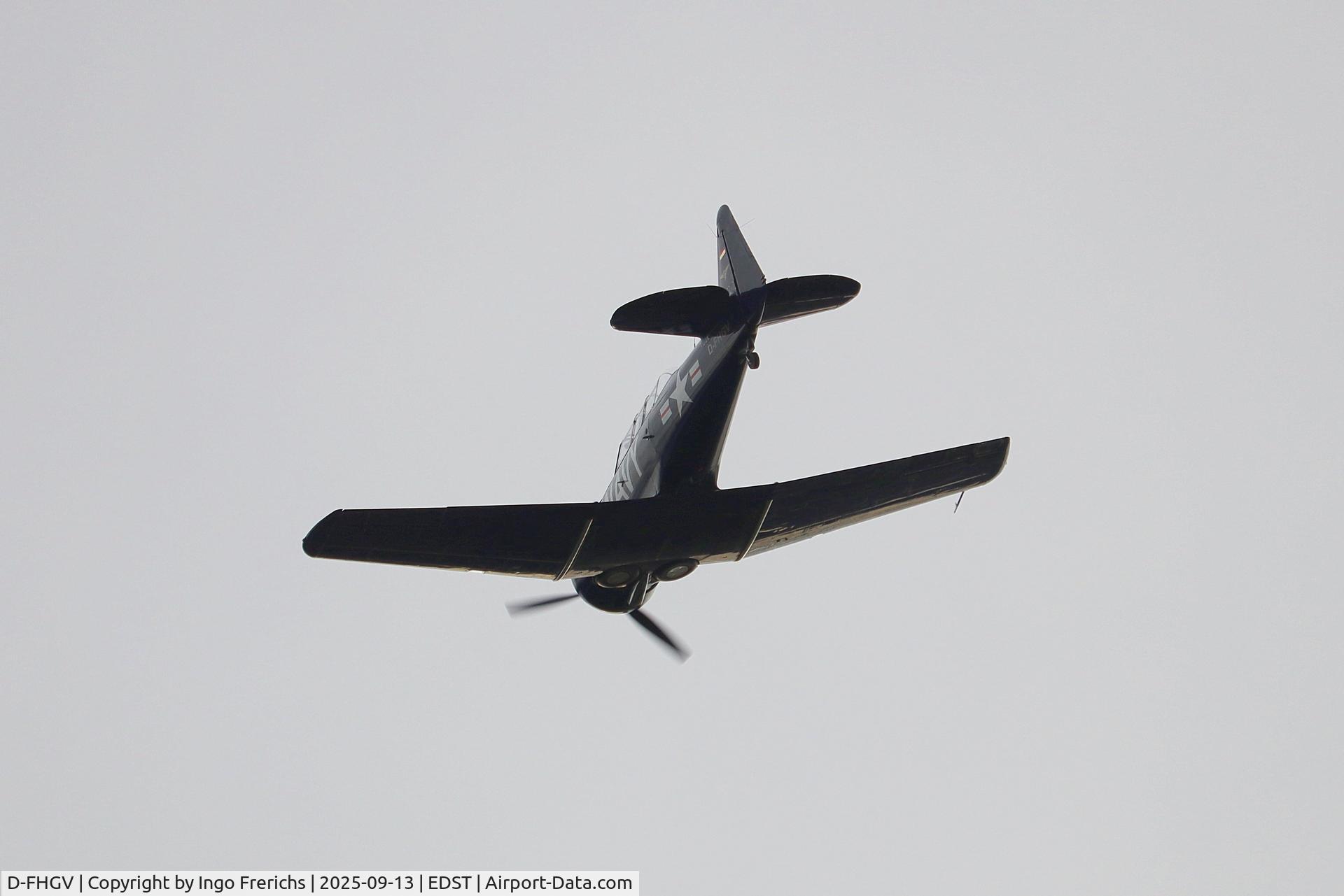 D-FHGV, 1941 Noorduyn AT-16 Harvard II C/N 81-4038, D-FHGV at the Hahnweide OTT 2025