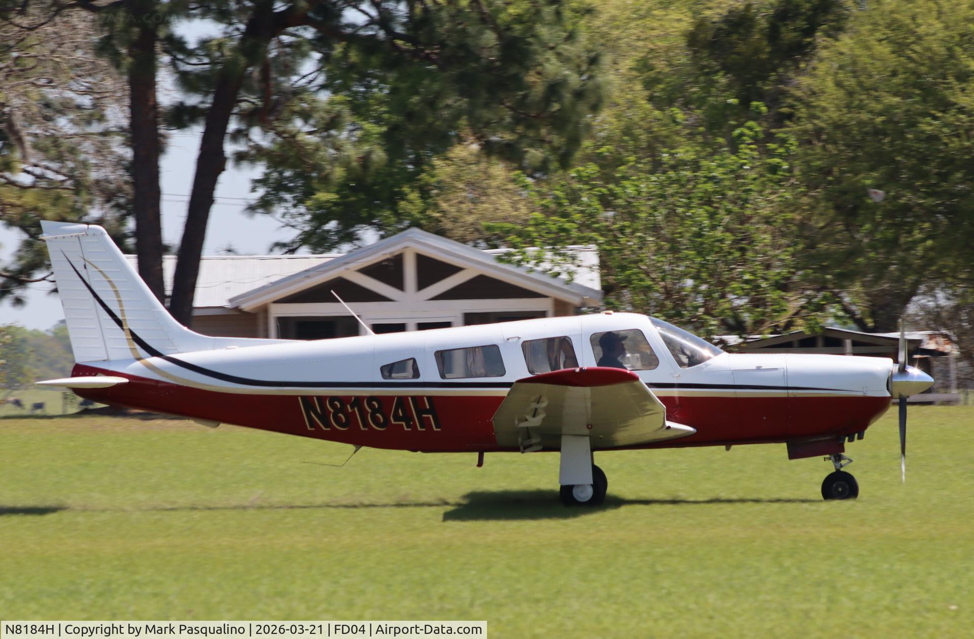 N8184H, 1980 Piper PA-32R-301 C/N 32R-8013083, Piper PA-32R-301