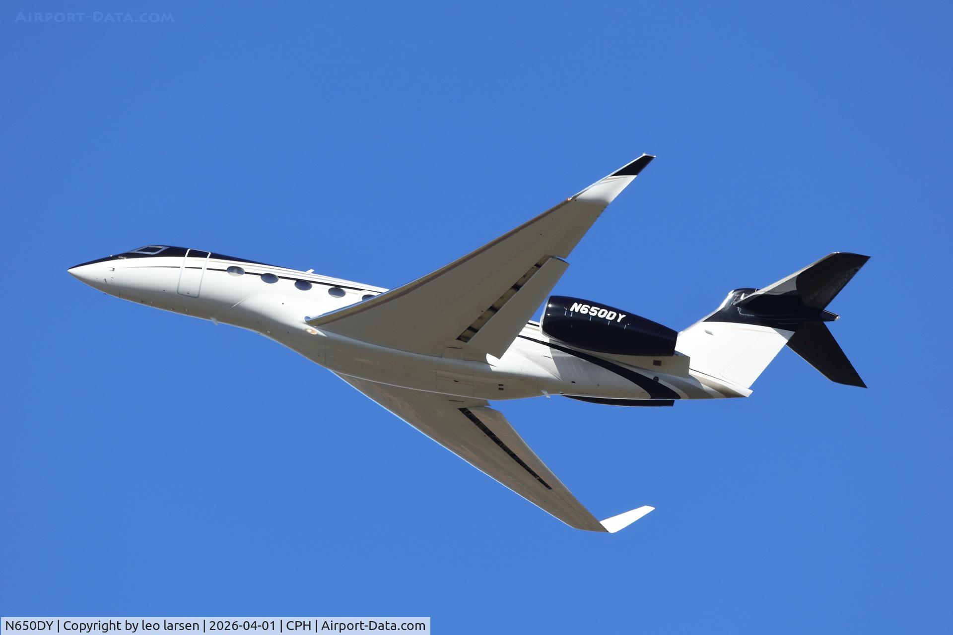 CS-TVH, 2020 Airbus A320-251N C/N 10033, Copenhagen 1.4.2026