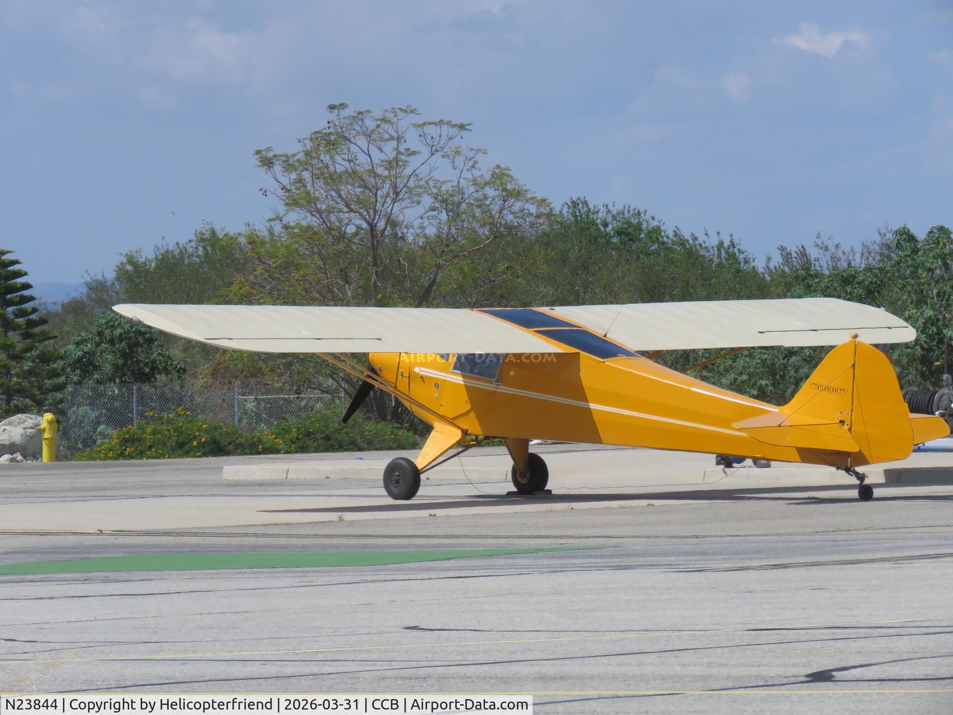 N23844, 1939 Taylorcraft BL-65 (L-2F) C/N 1480, Fueling