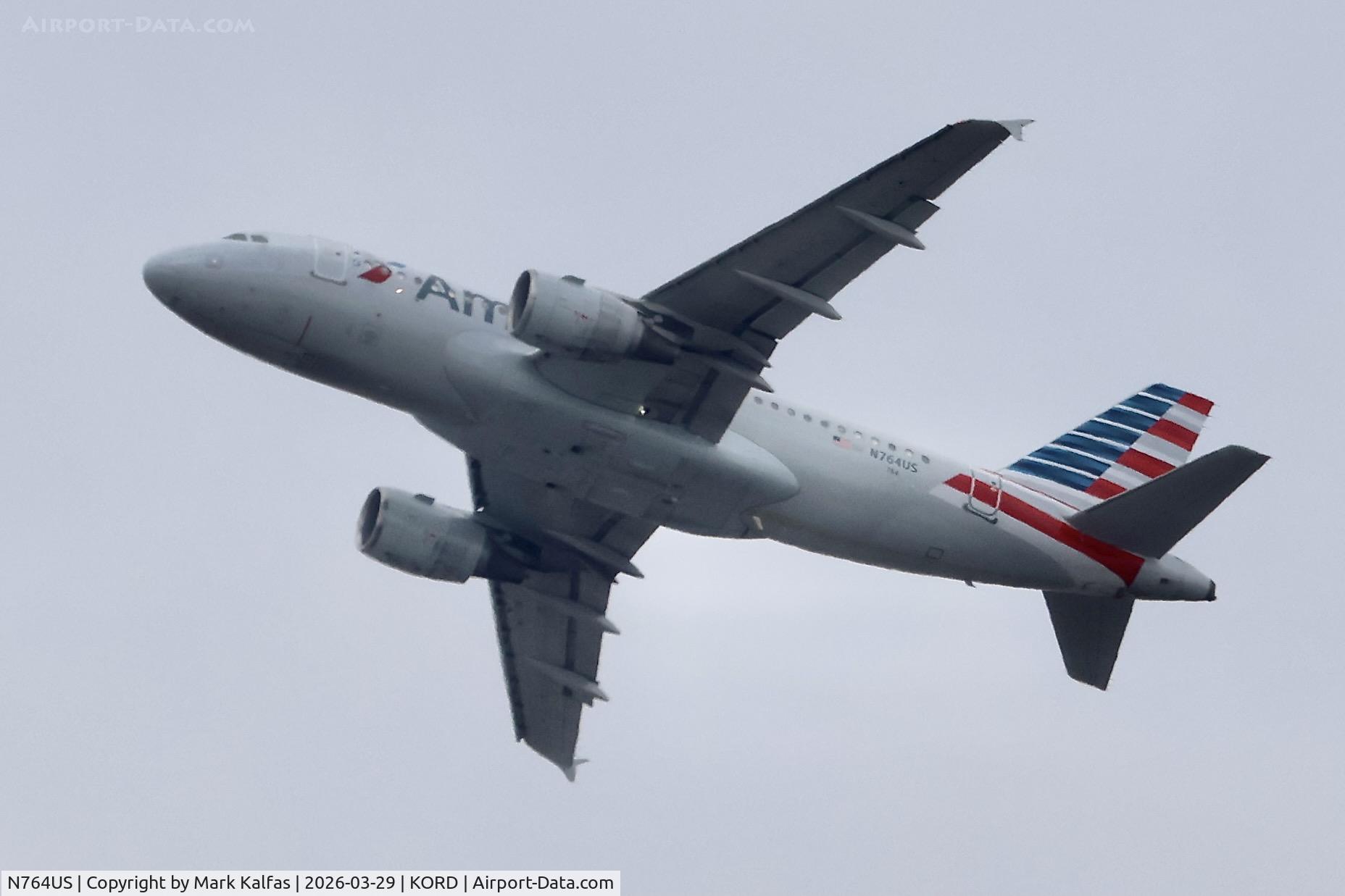 N764US, 2000 Airbus A319-112 C/N 1369, A318 American Airbus A319-112 N764US departing 27L KORD