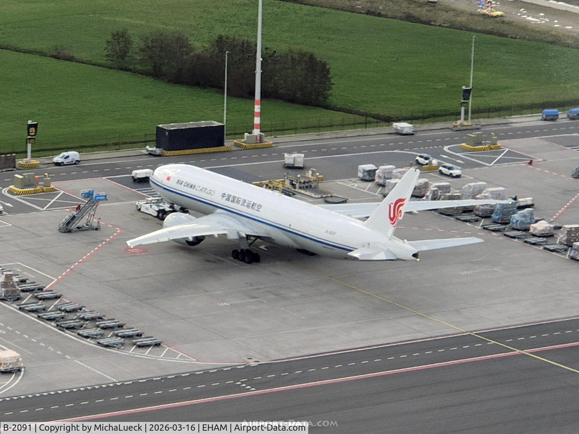 B-2091, 2014 Boeing 777-FFT C/N 44682, At Shiphol