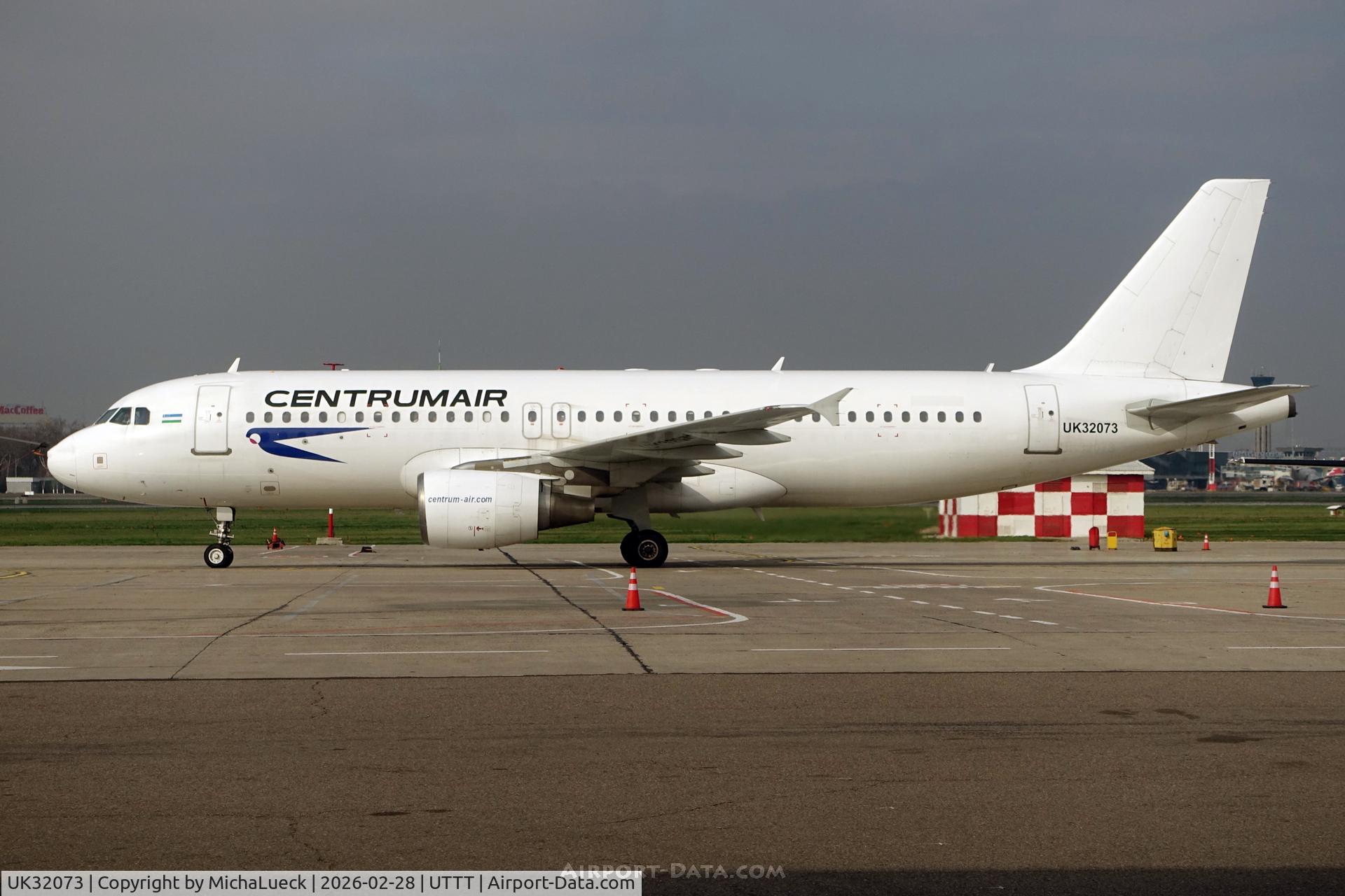 UK32073, 2006 Airbus 320-214 C/N 2665, A pax version operated by My Freighter for Centrum Air