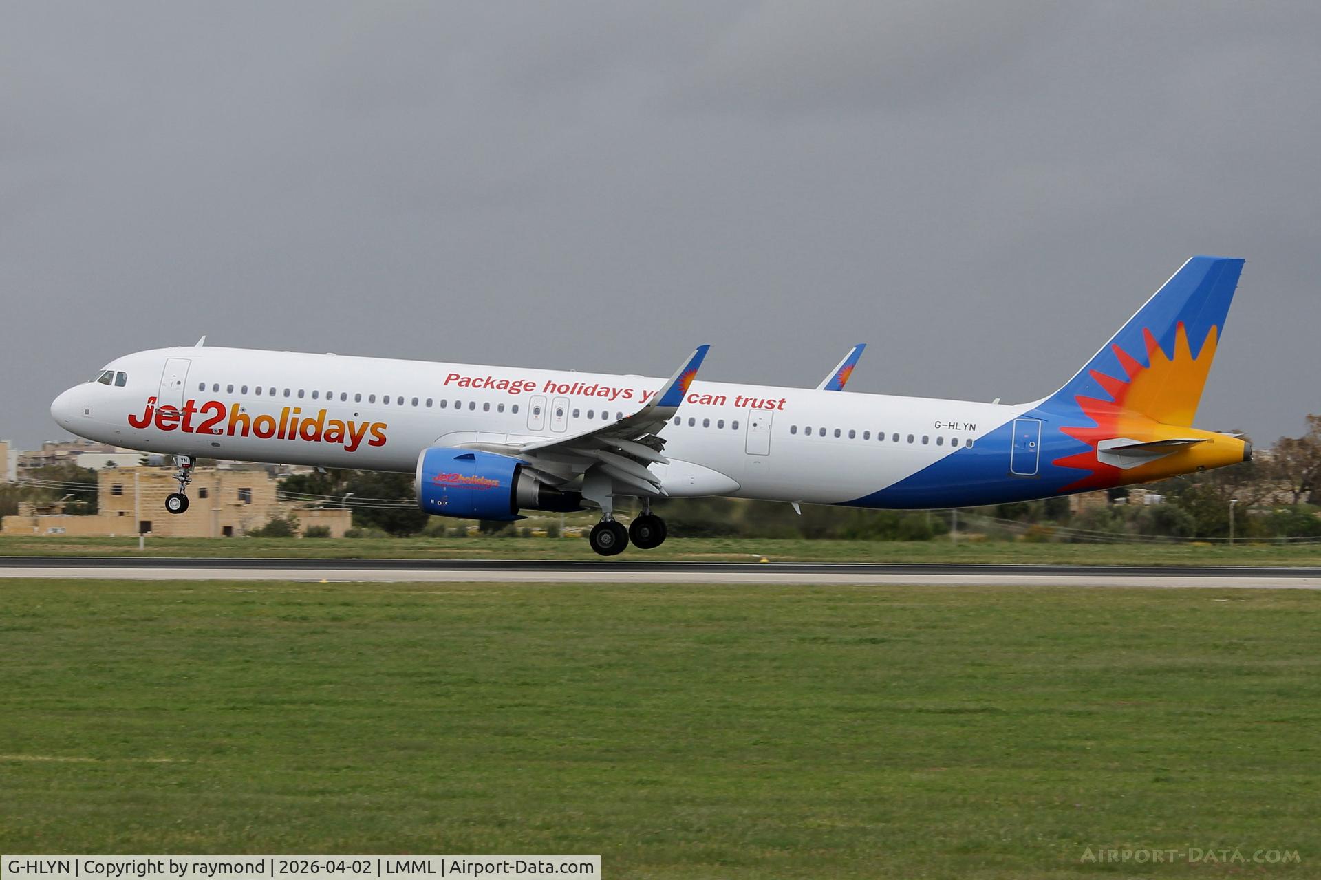 G-HLYN, Airbus A321-251NX C/N 12856, Jet2.Com Airbus A321-251NX reg G-HLYN about to land in Malta RW31.