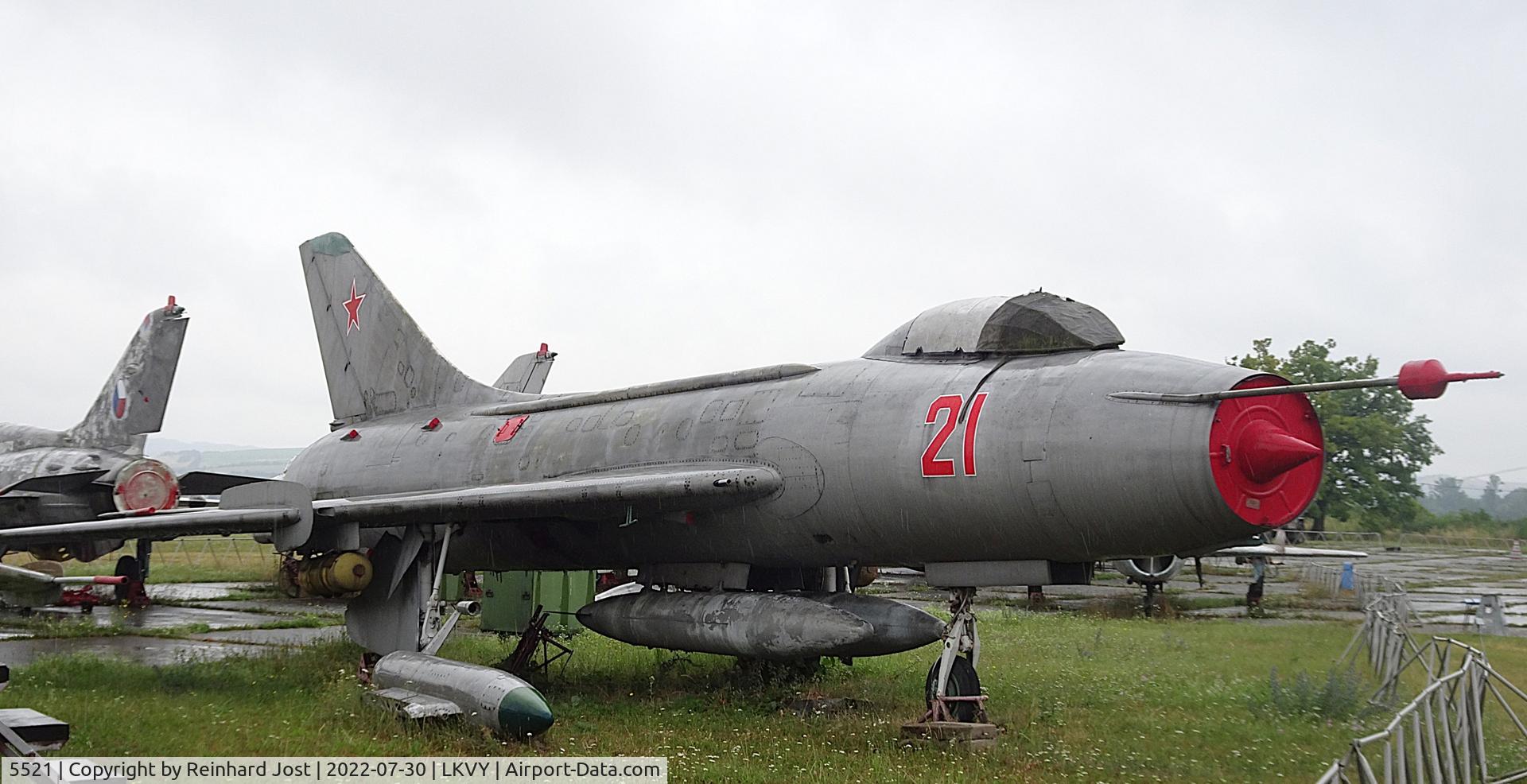 5521, Sukhoi Su-7BM C/N 5521, Sovjet 21 Red at the Vyskov Highway Strip Museum, Czech Republic