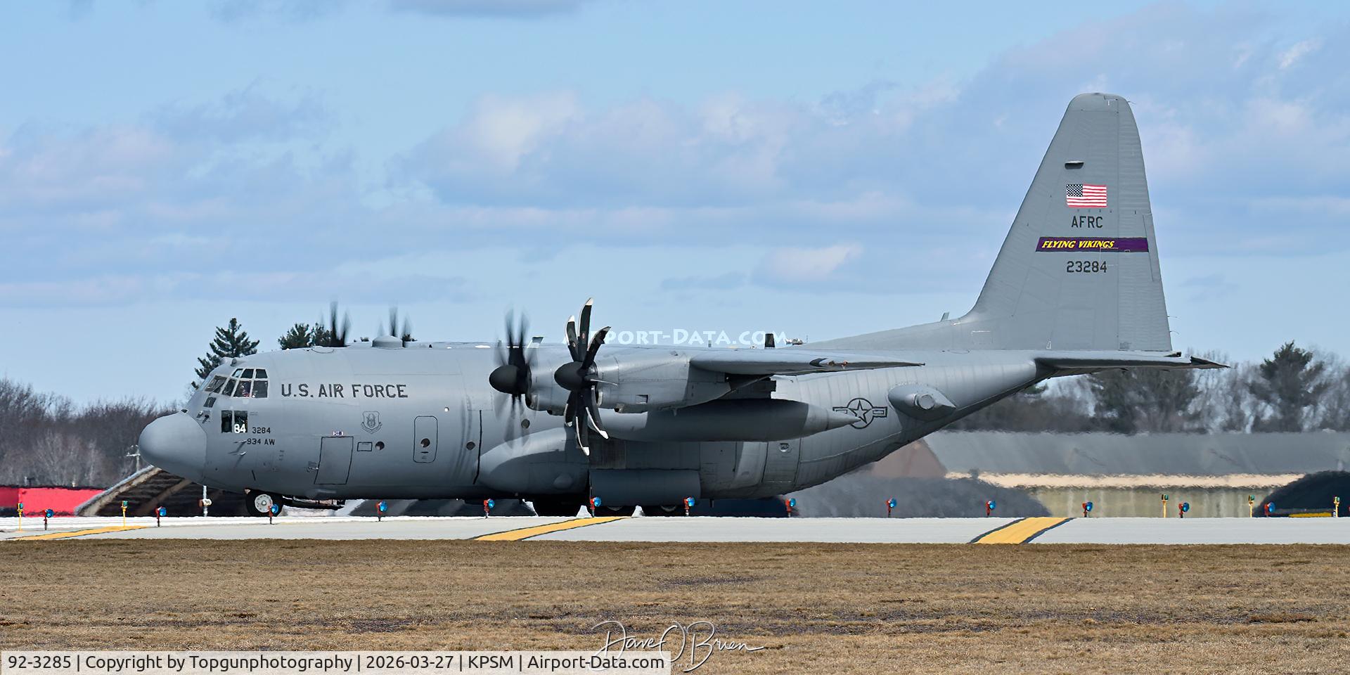 92-3285, 1992 Lockheed C-130H-3 Hercules C/N 382-5347, VIKING84 taxi's with the #1 engine off and then did a rolling kickstart like dropping his clutch into 2nd gear.