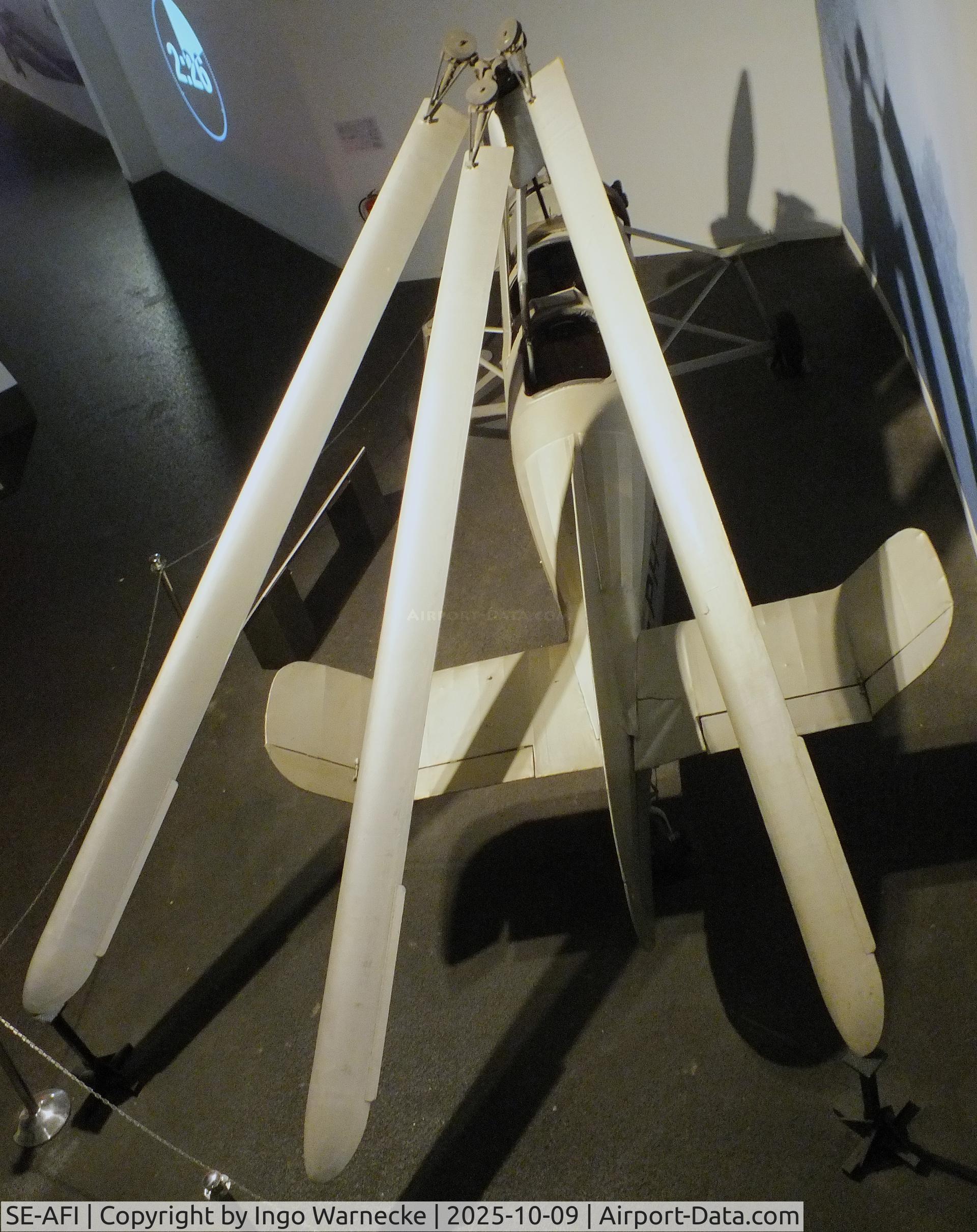 SE-AFI, Avro 671 Rota I (Cierva C-30A) C/N 735, Avro 671 (Cierva C-30A) Rota I displayed as 'PH-HHH' at the Aviodrome, Lelystad