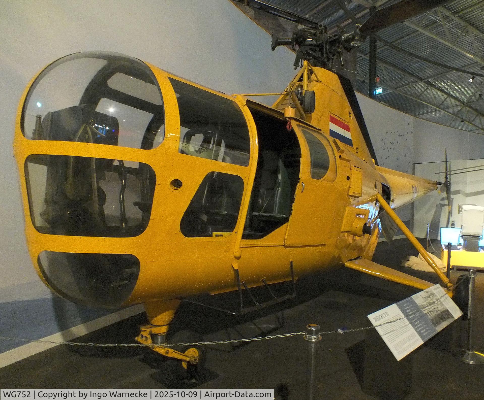 WG752, Westland Dragonfly HR.5 C/N WA/H/62, Westland Dragonfly HR5 displayed as '8 1  Jezebel' at the Aviodrome, Lelystad