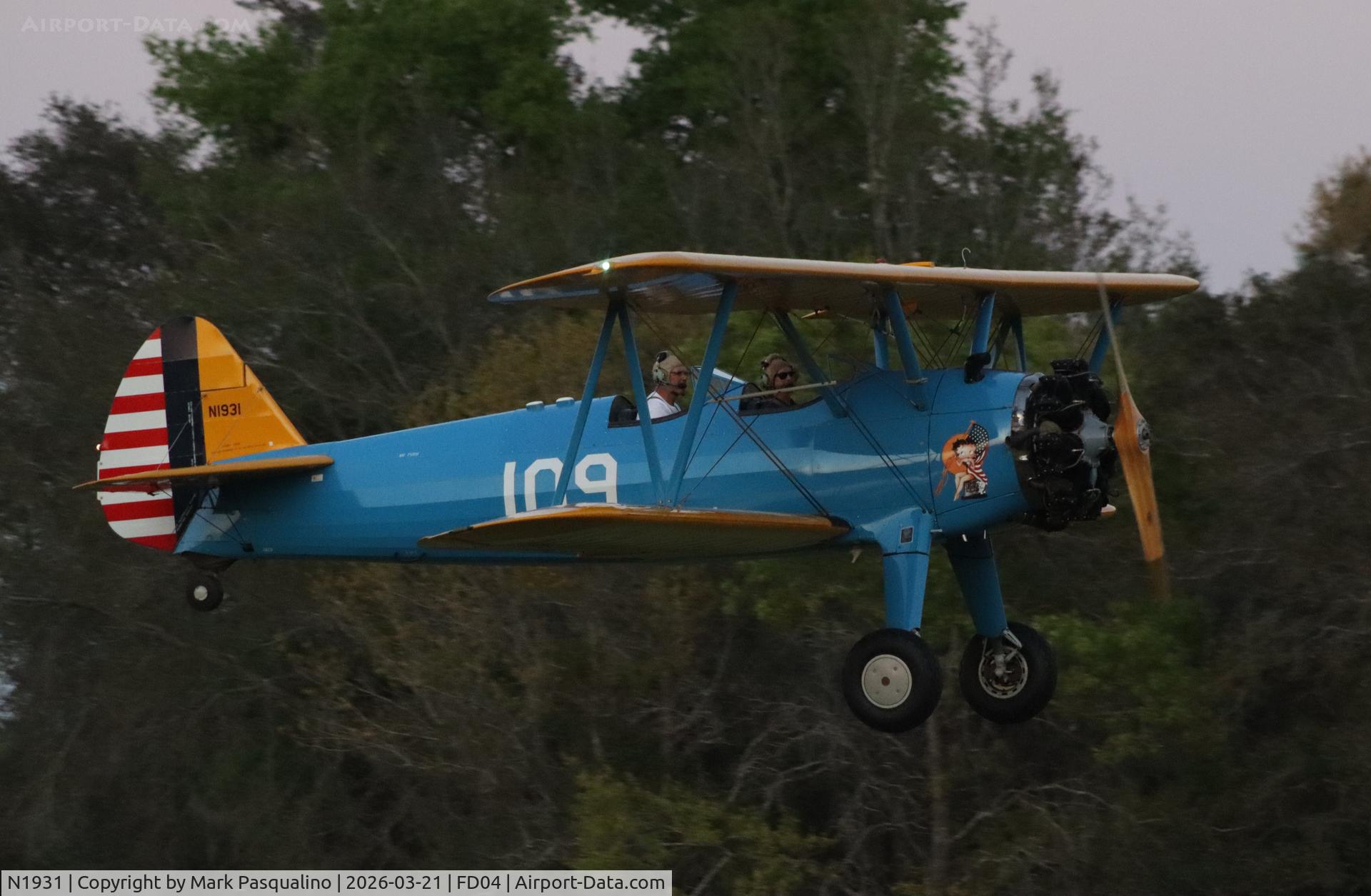 N1931, 1943 Boeing A75N1(PT17) C/N 75-8777, Stearman