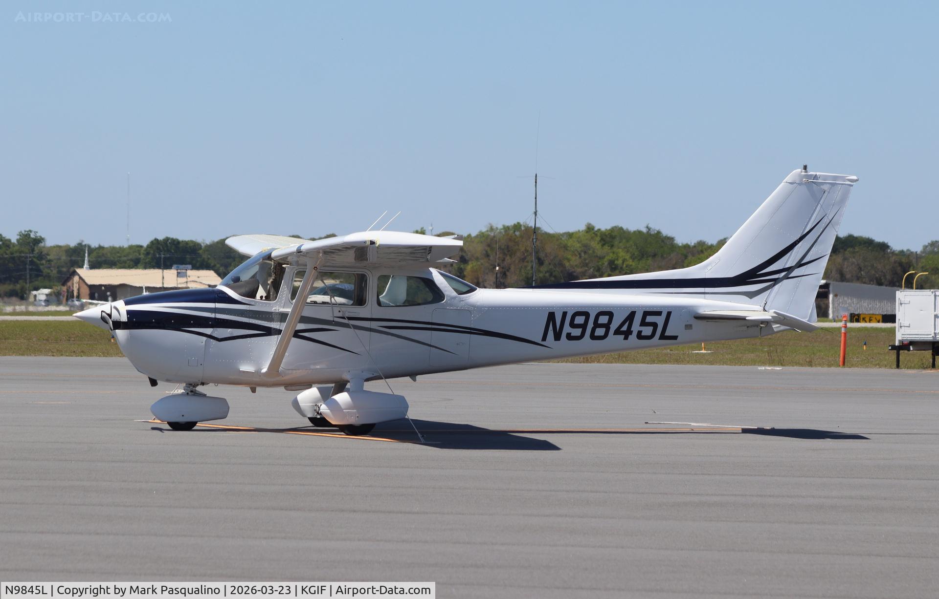 N9845L, 1986 Cessna 172P C/N 17276634, Cessna 172P