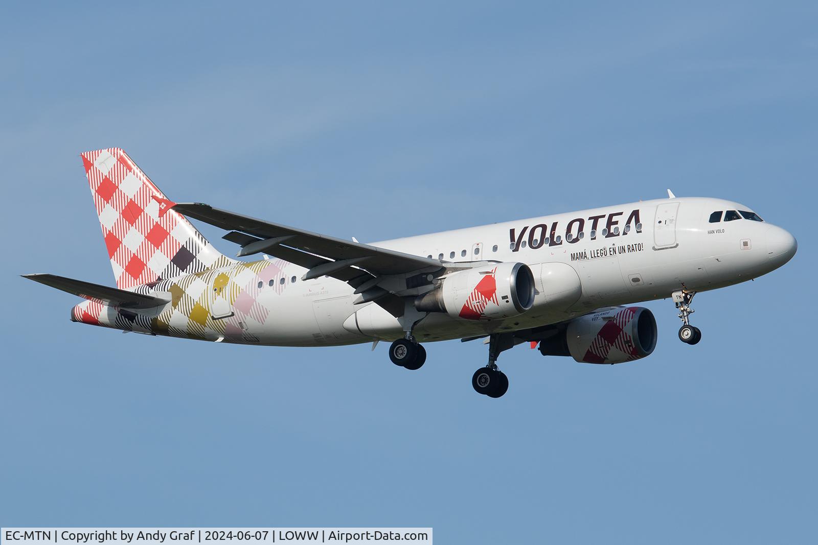 EC-MTN, 2003 Airbus A319-112 C/N 2113, Volotea A319