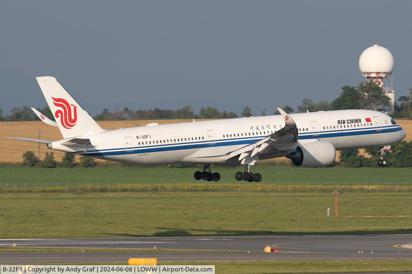 B-32F1, 2023 Airbus A350-900 C/N 632, Air China A350-900