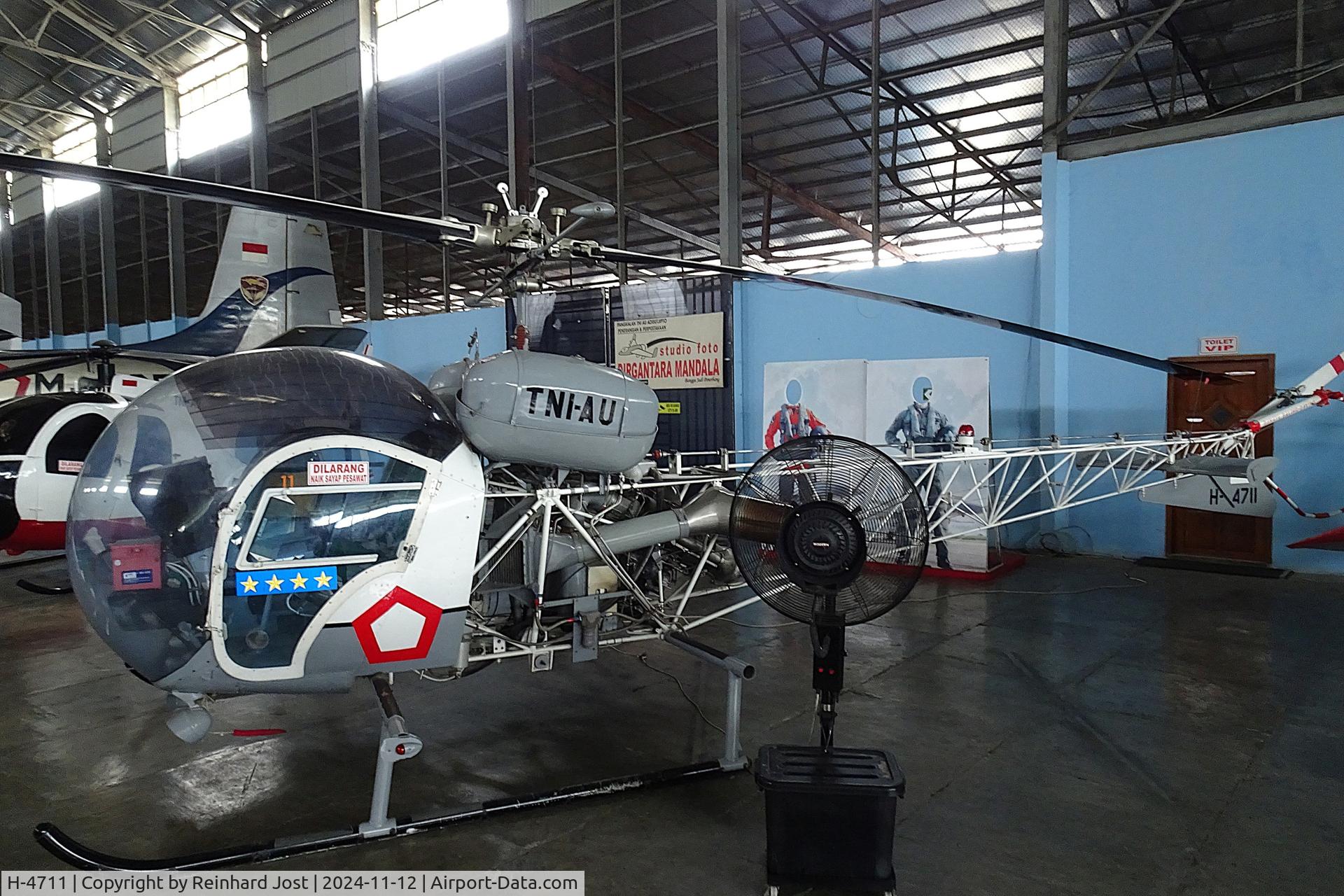 H-4711, 1967 Bell 47G-3B-1 Sioux C/N 6638, Bell 47G-3B-1 as H-4711 ot the Indonesian Air Force at the Dirgantara Mandala Museum, Yogyakarta, Indonesia